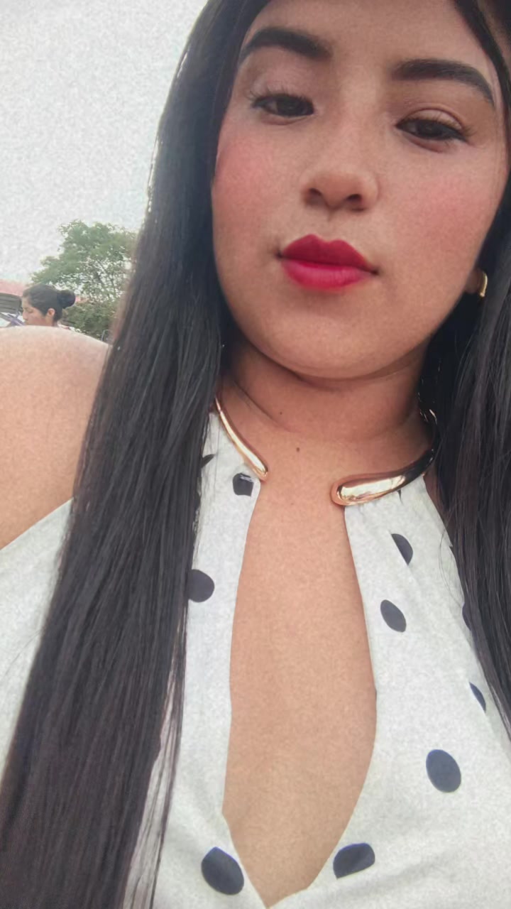 @ℭ𝔥𝔦𝔫𝔦𝔱𝔞💋