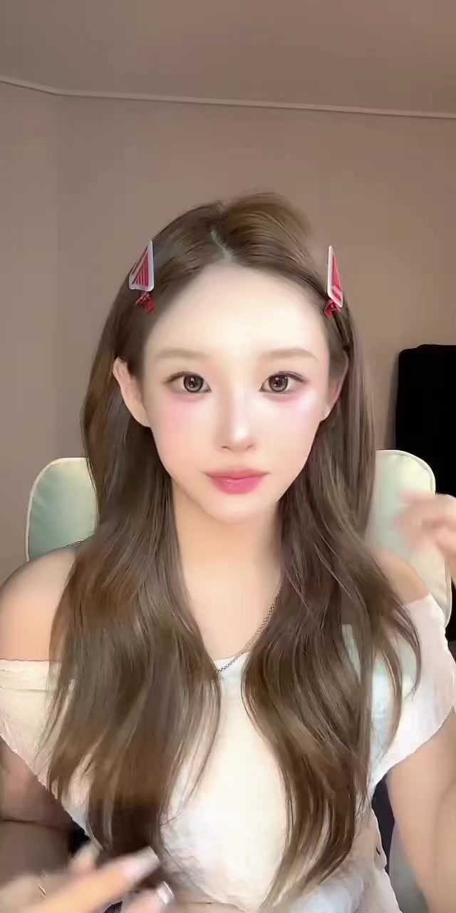 @Selena セリナ 🍁