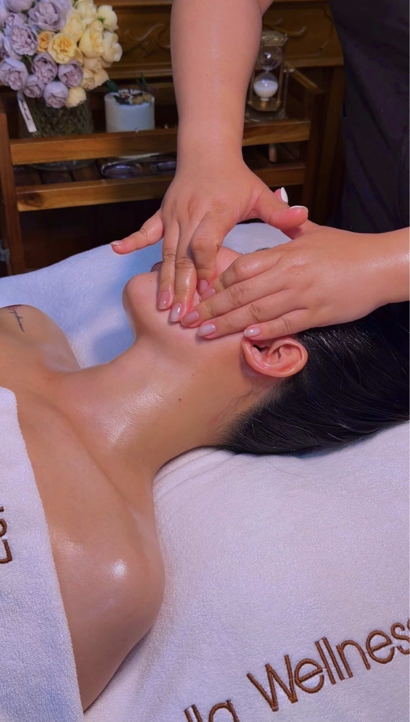 @Cô Hạnh Dạy Massage
