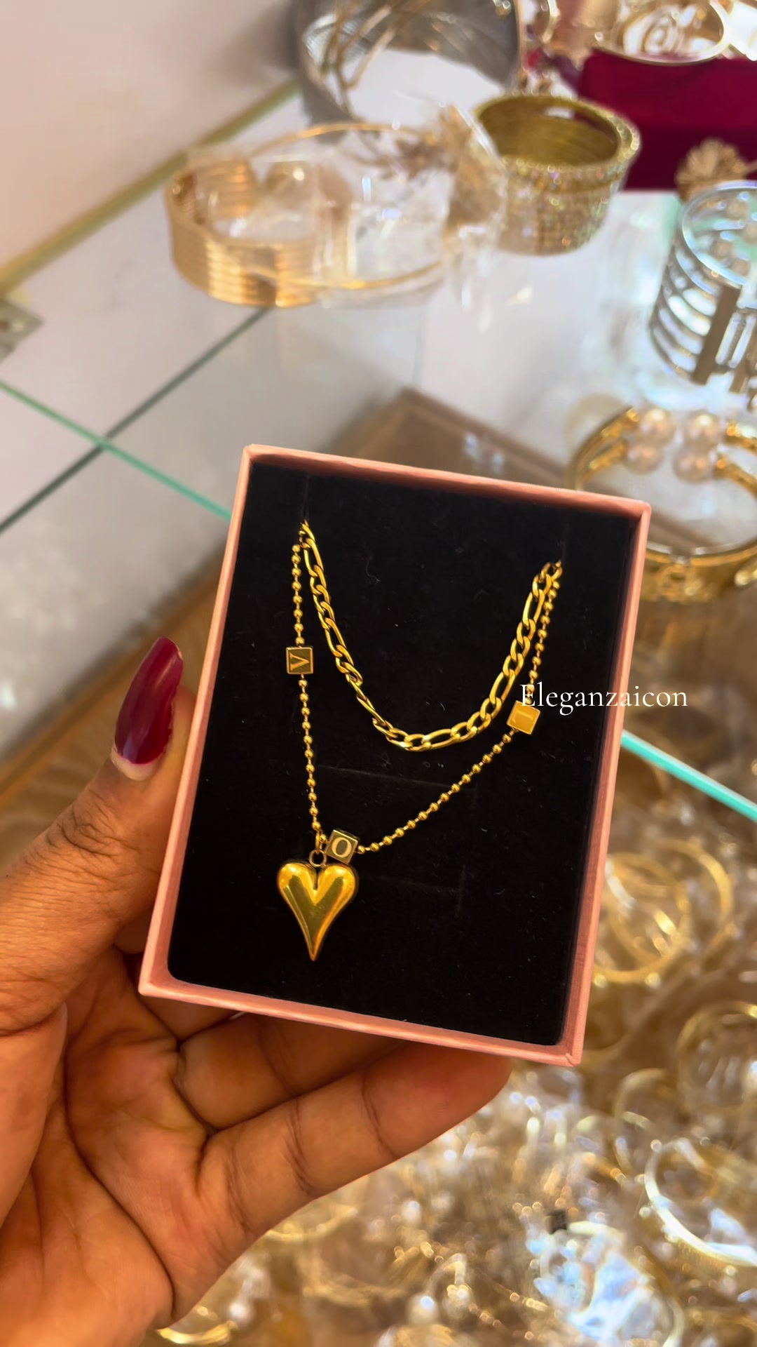 @ELEGANZAicon-jewelry/bag/heels
