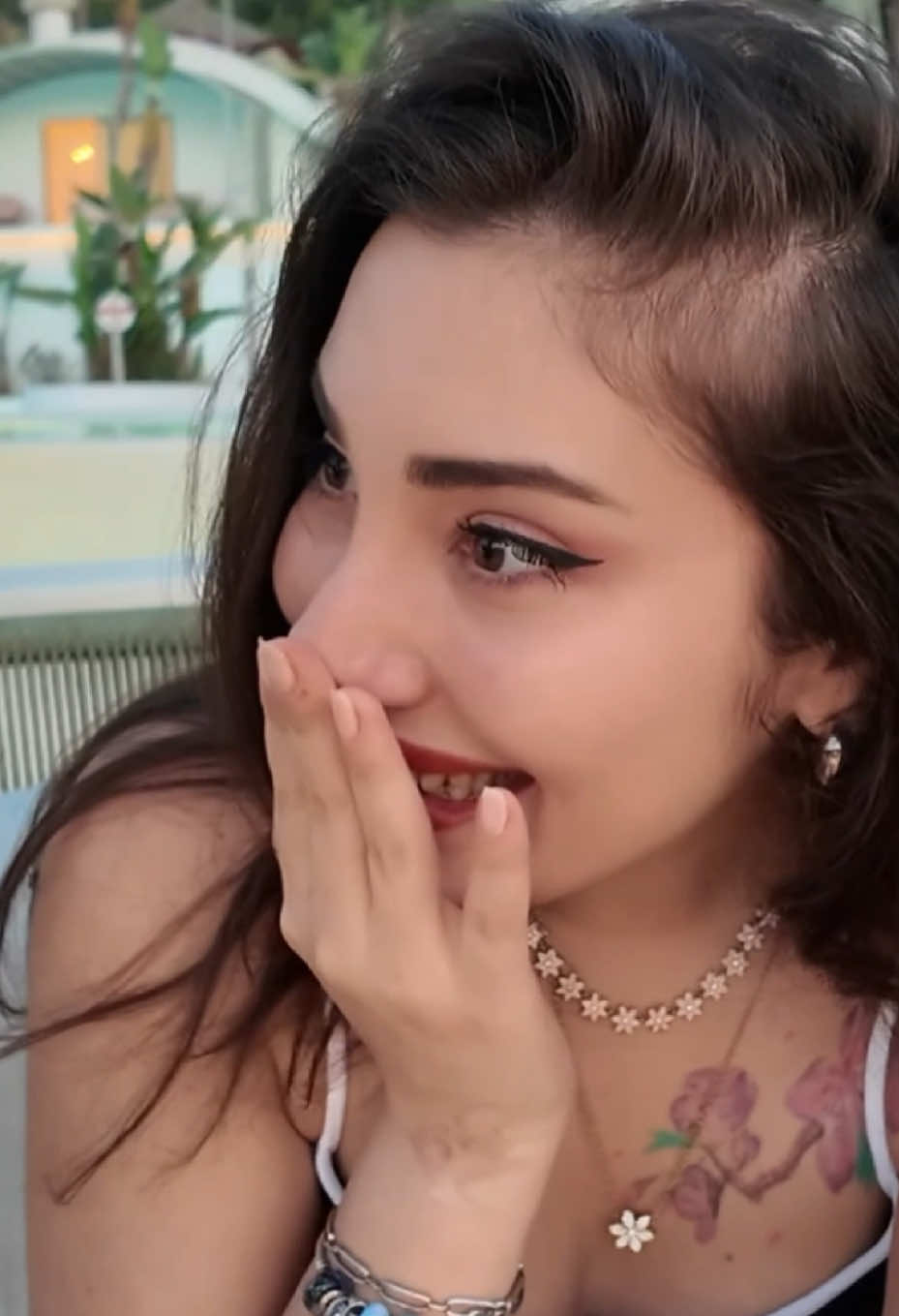 @Özge