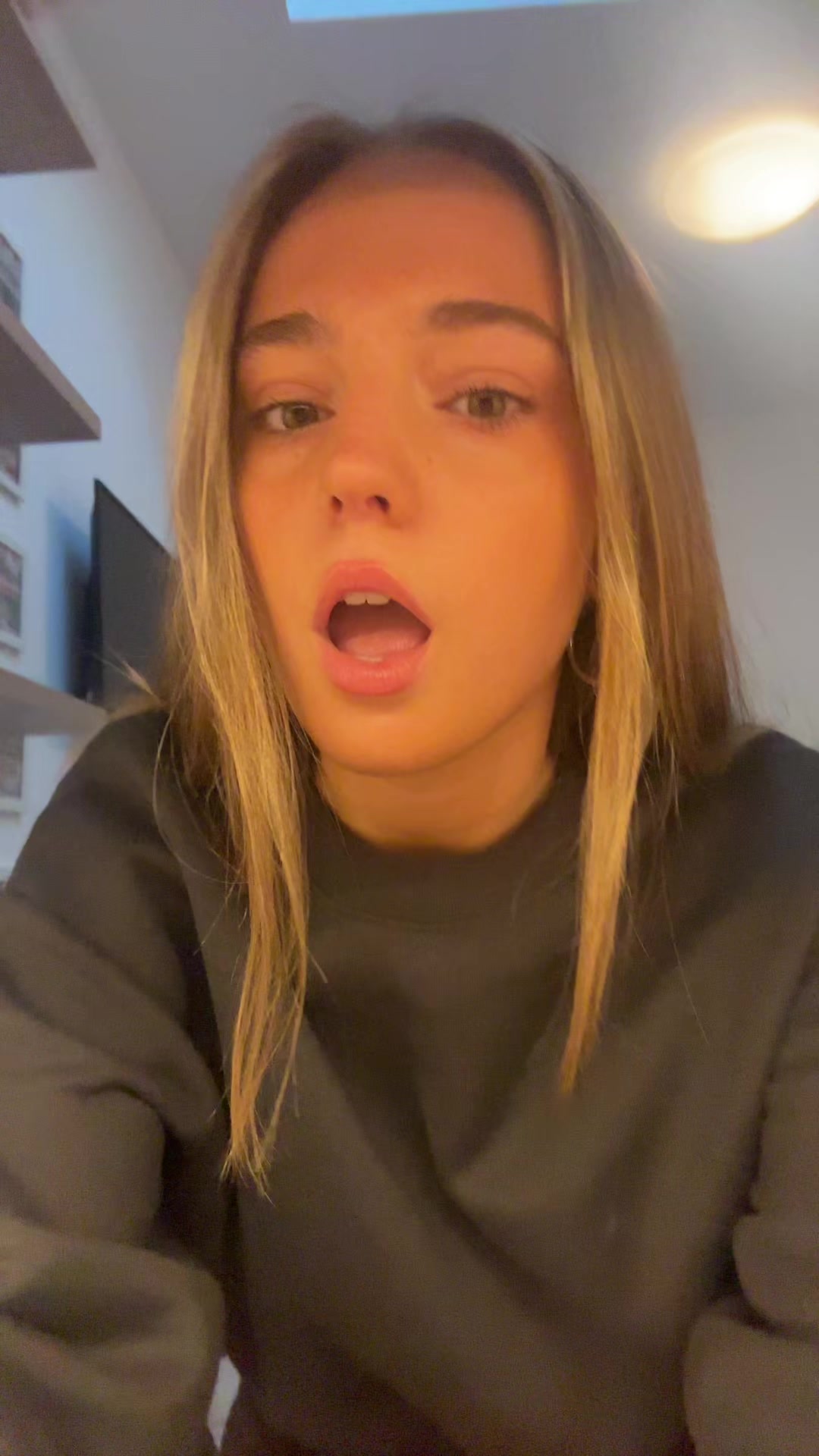 @miraaaa