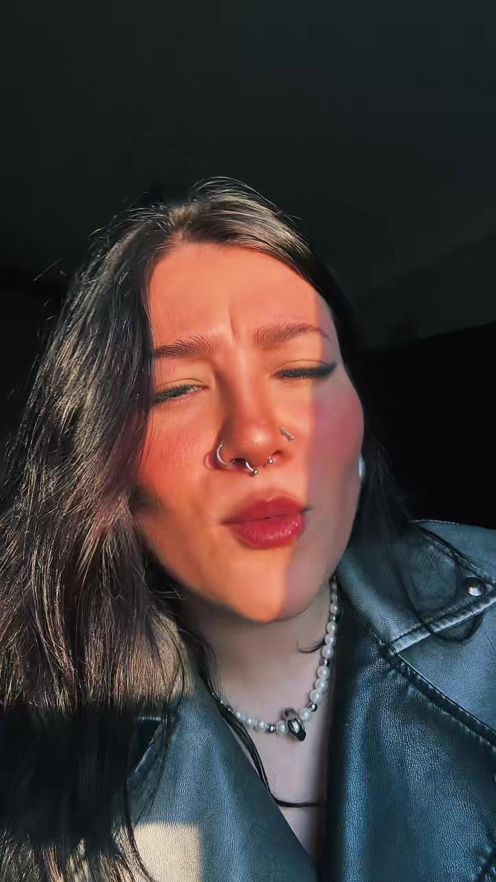 @Isabella Constantino