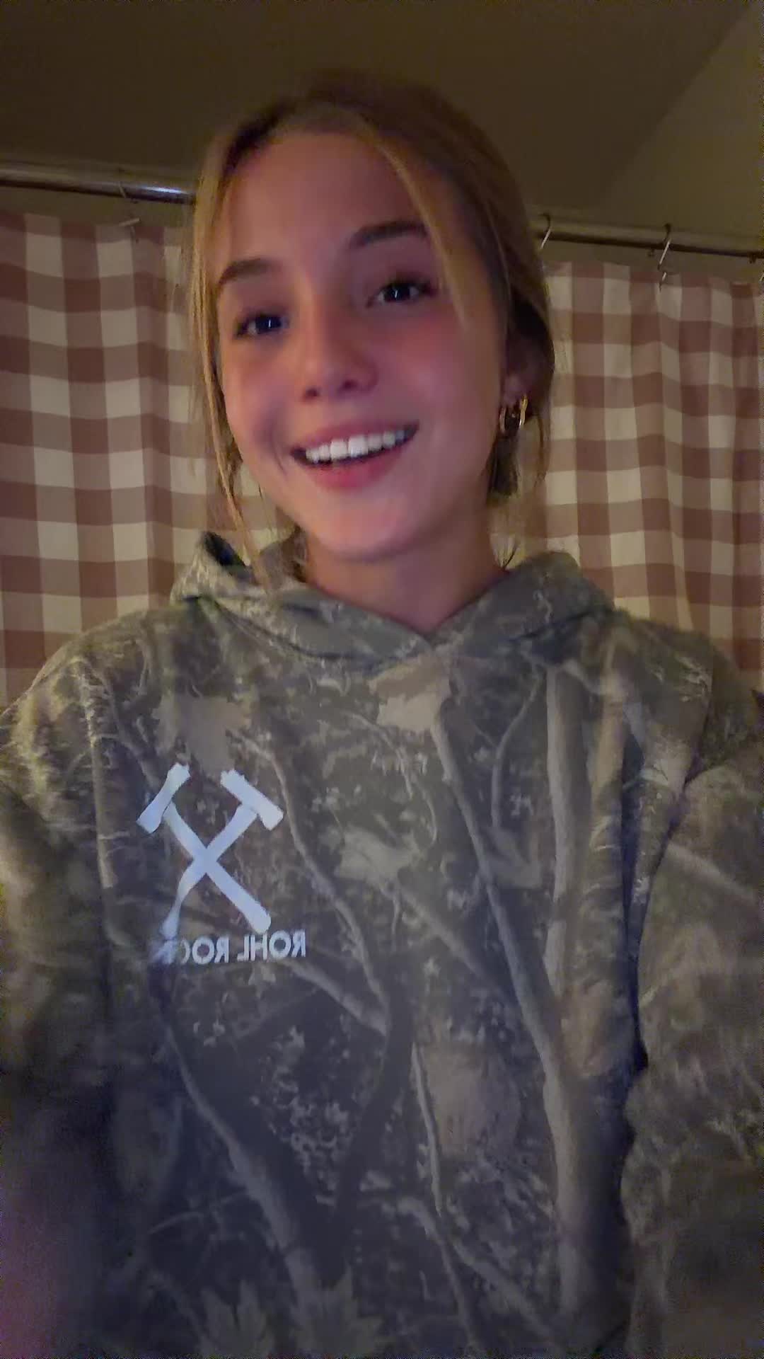 @sydnee milfakov