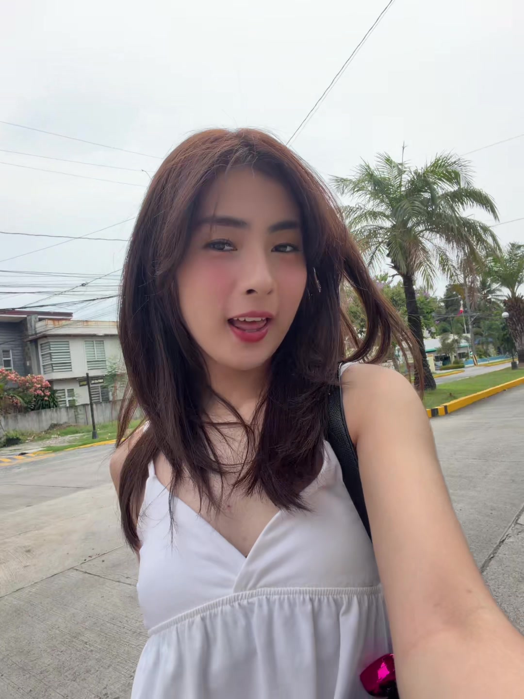 @Eywi 🍍 kindaeywi on IG