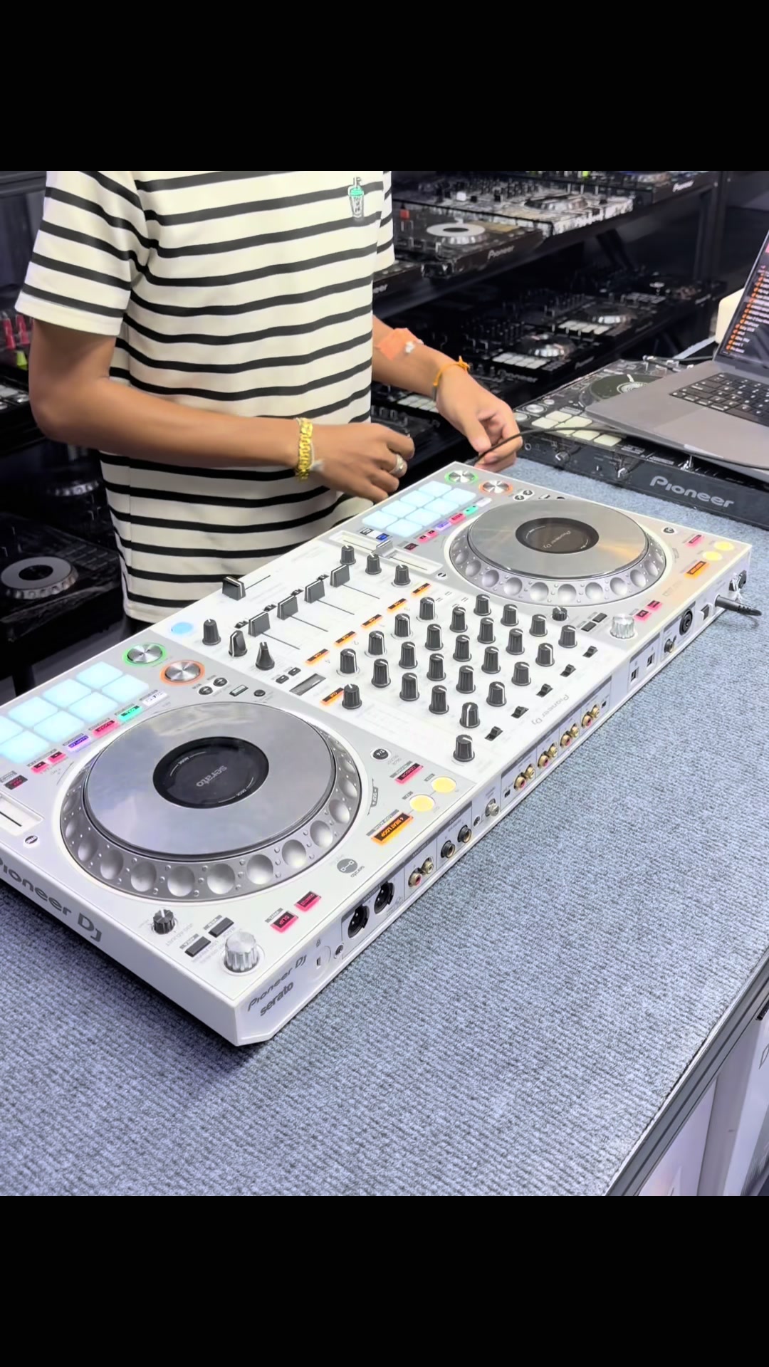 @BIG BOSS Dj Store ๐ฐ๐ญ