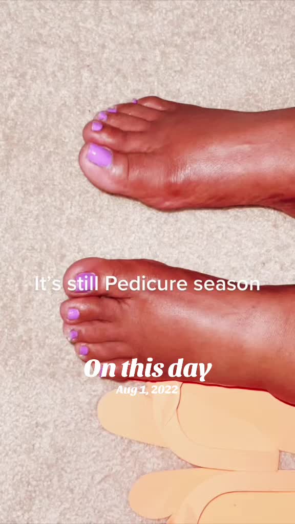 @PrettyPlushNails