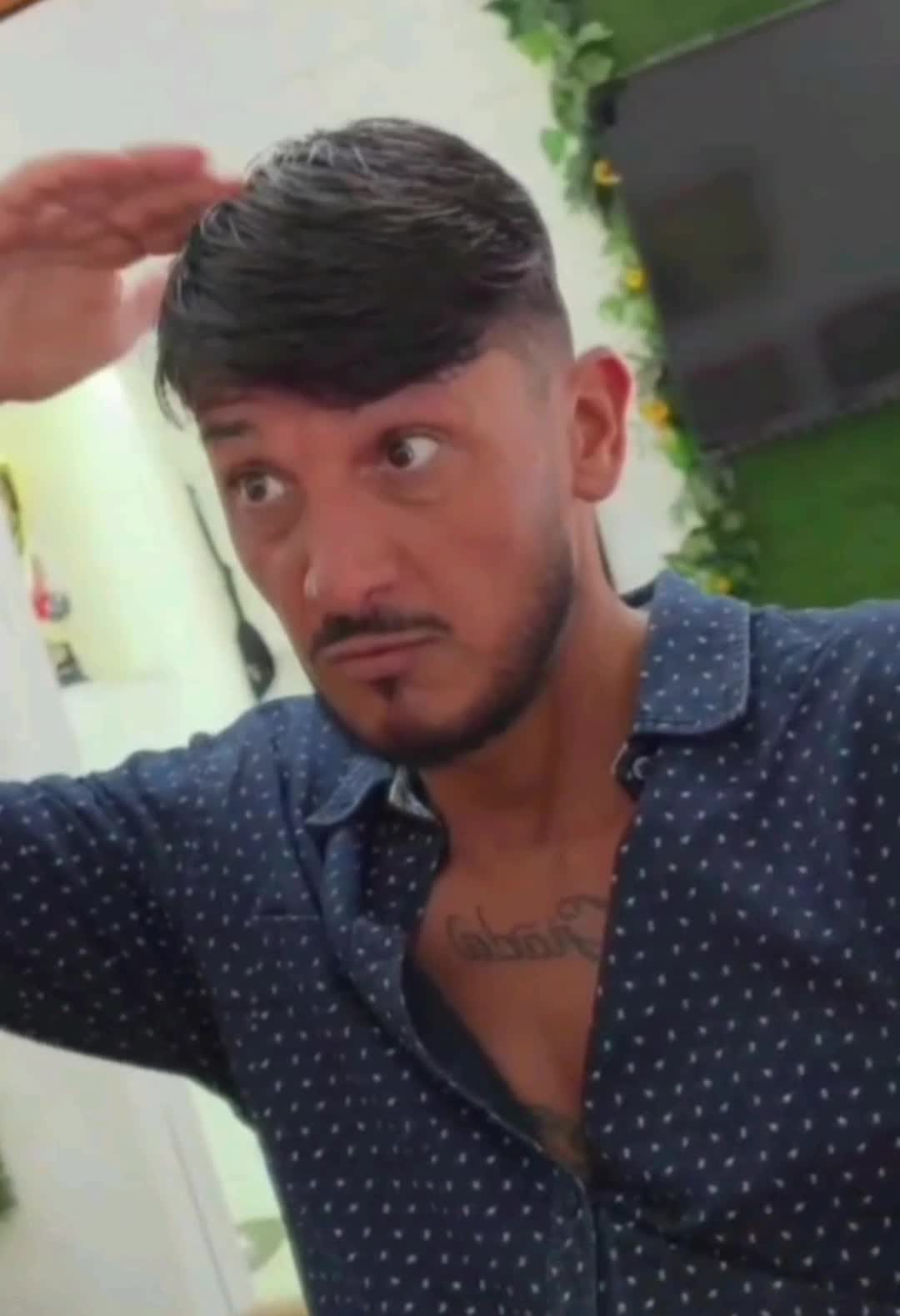 @DIAMOCI un TAGLIO