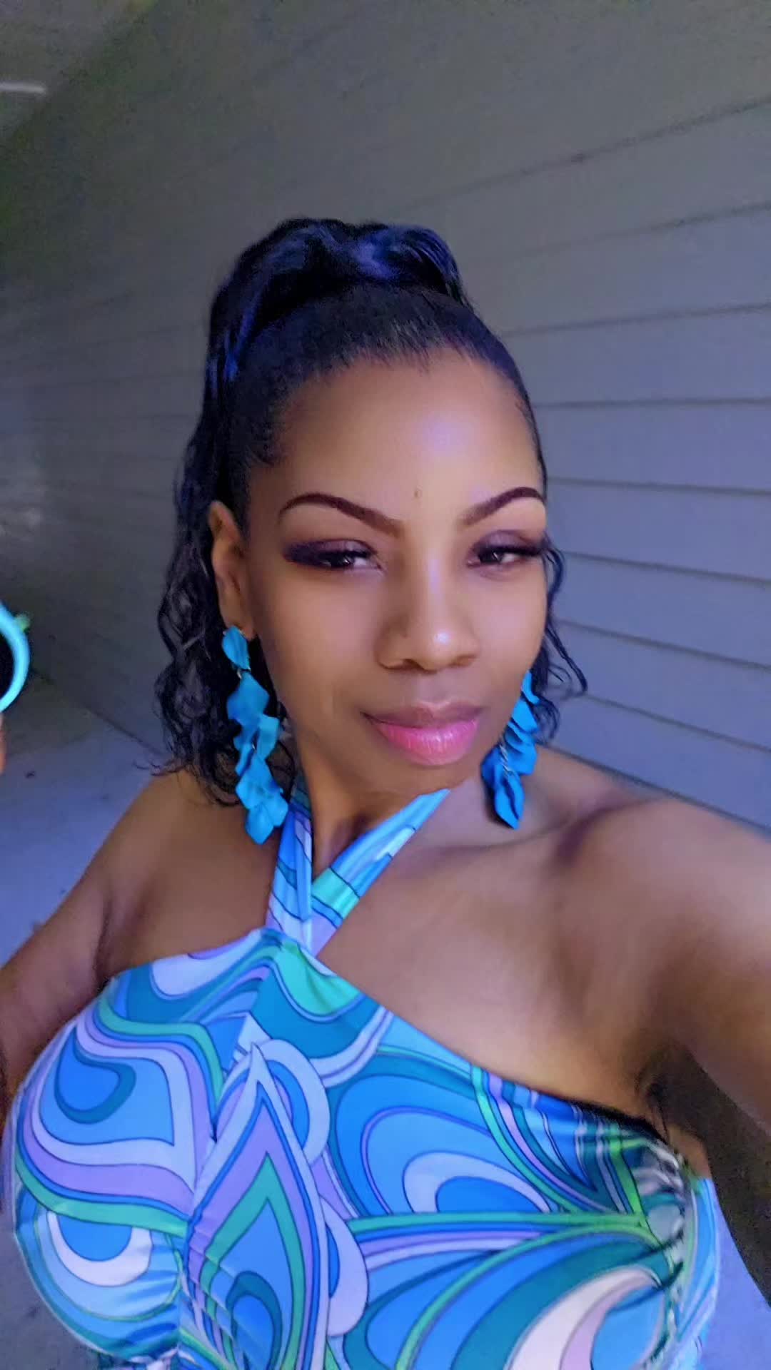 @Mokushia Eaton