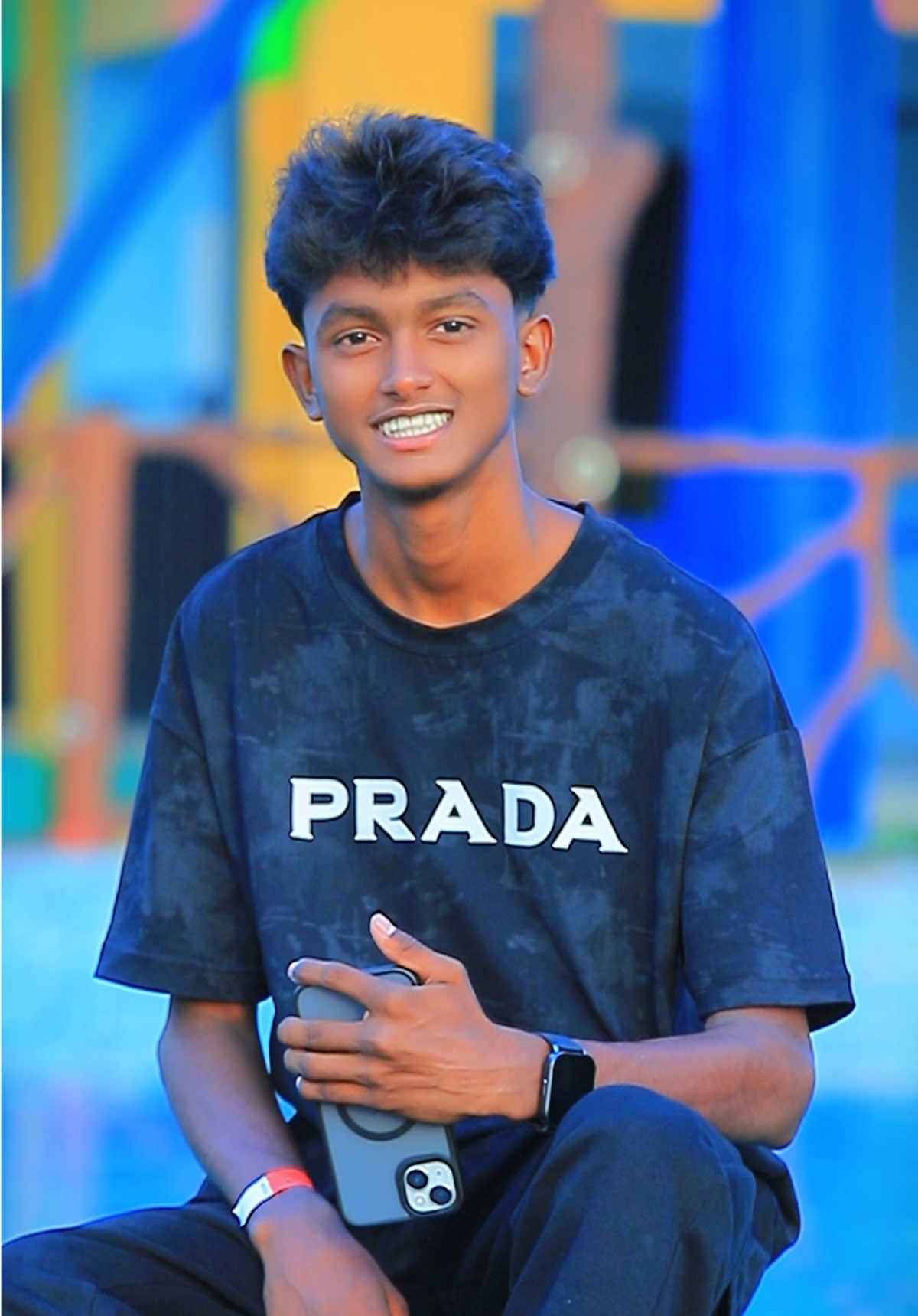 @MADHESI__XAURA