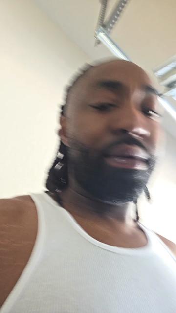 @👨🏿&zwj;🍳 Free🤣