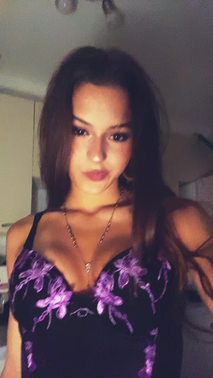 @️