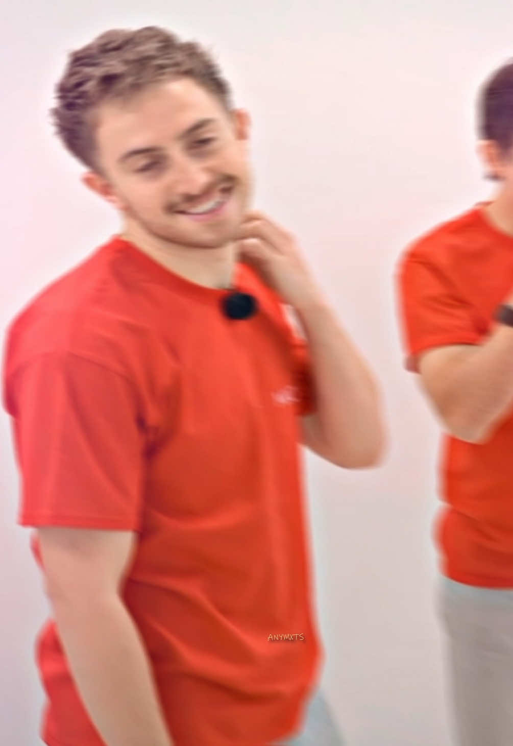 @𝘦𝘷𝘢𝘢