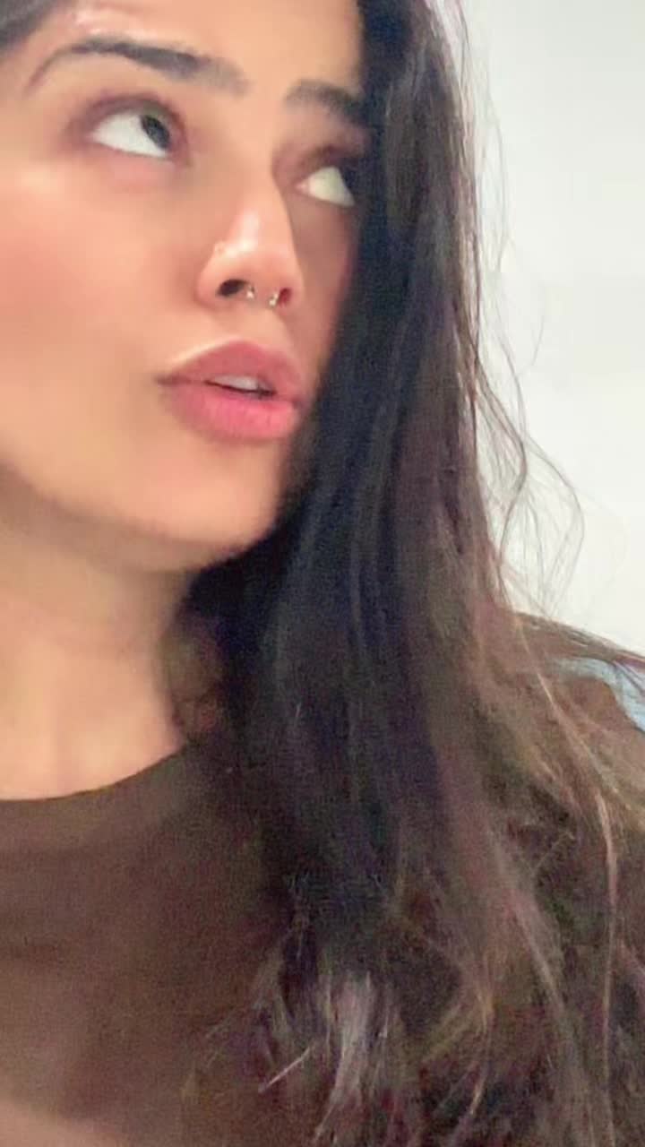 @Riya sharma