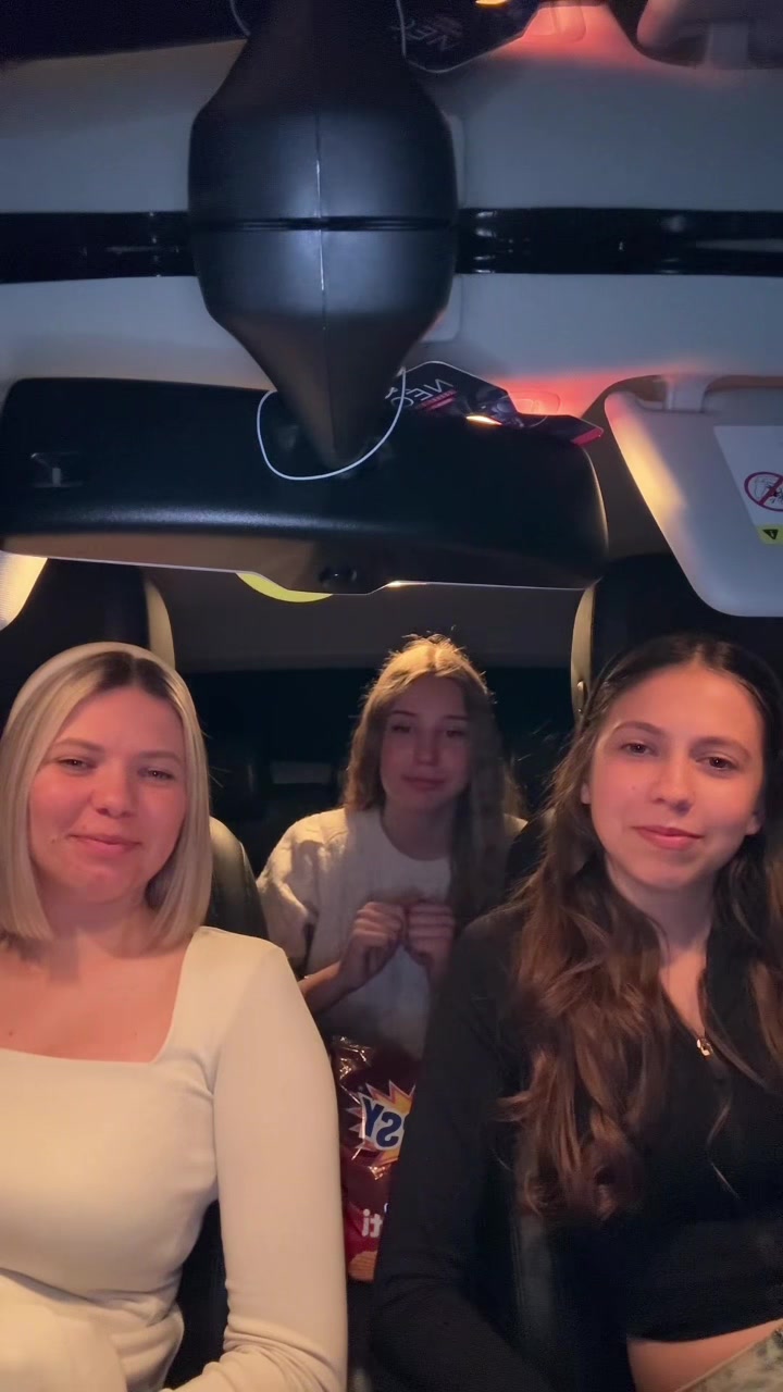 @Marija