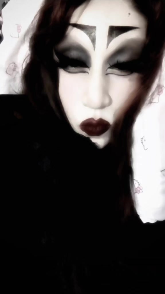 @Bathory_countess409๐ค๐ฉธ๐ง๐ปโ๏ธ