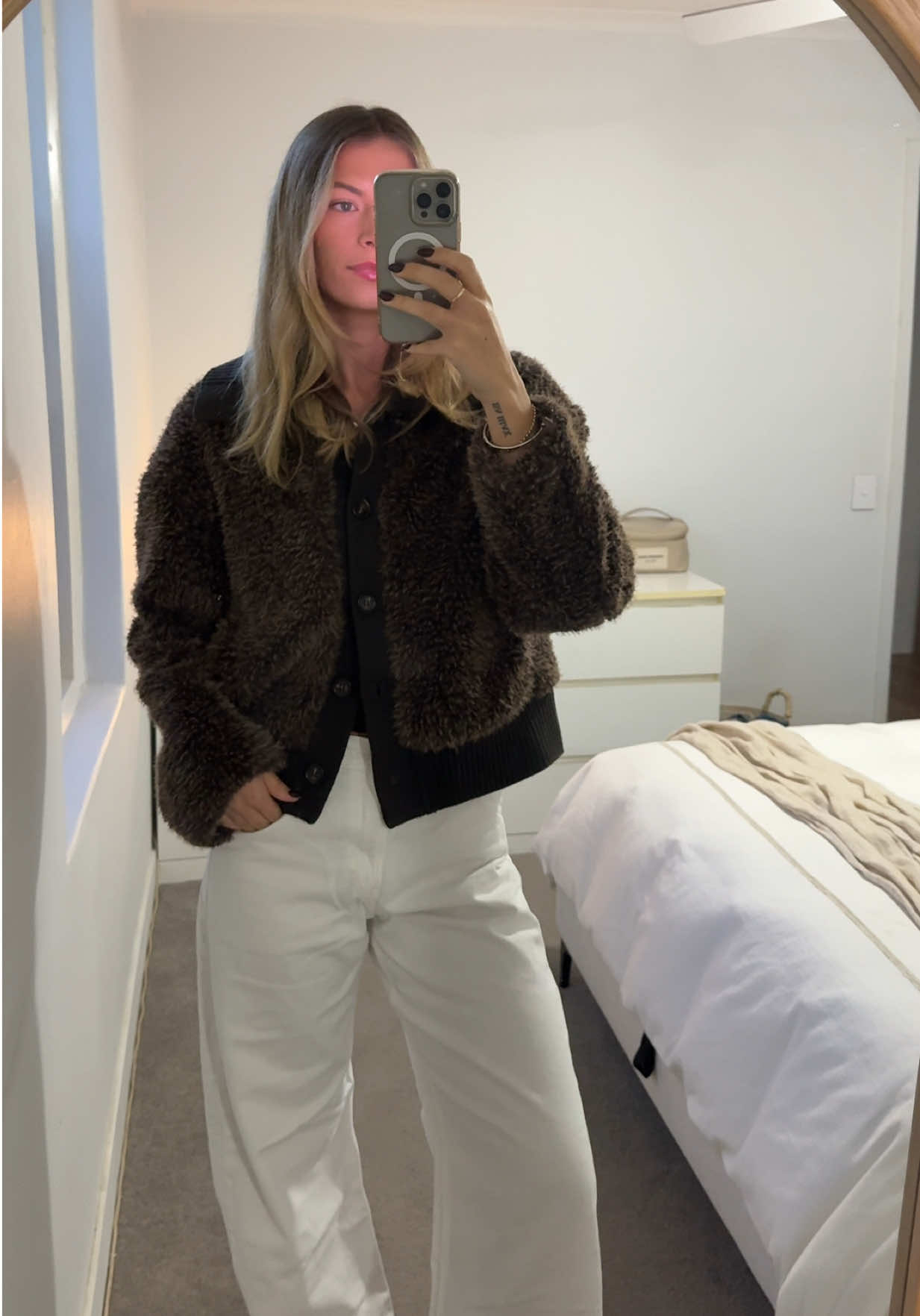 @katehoogen