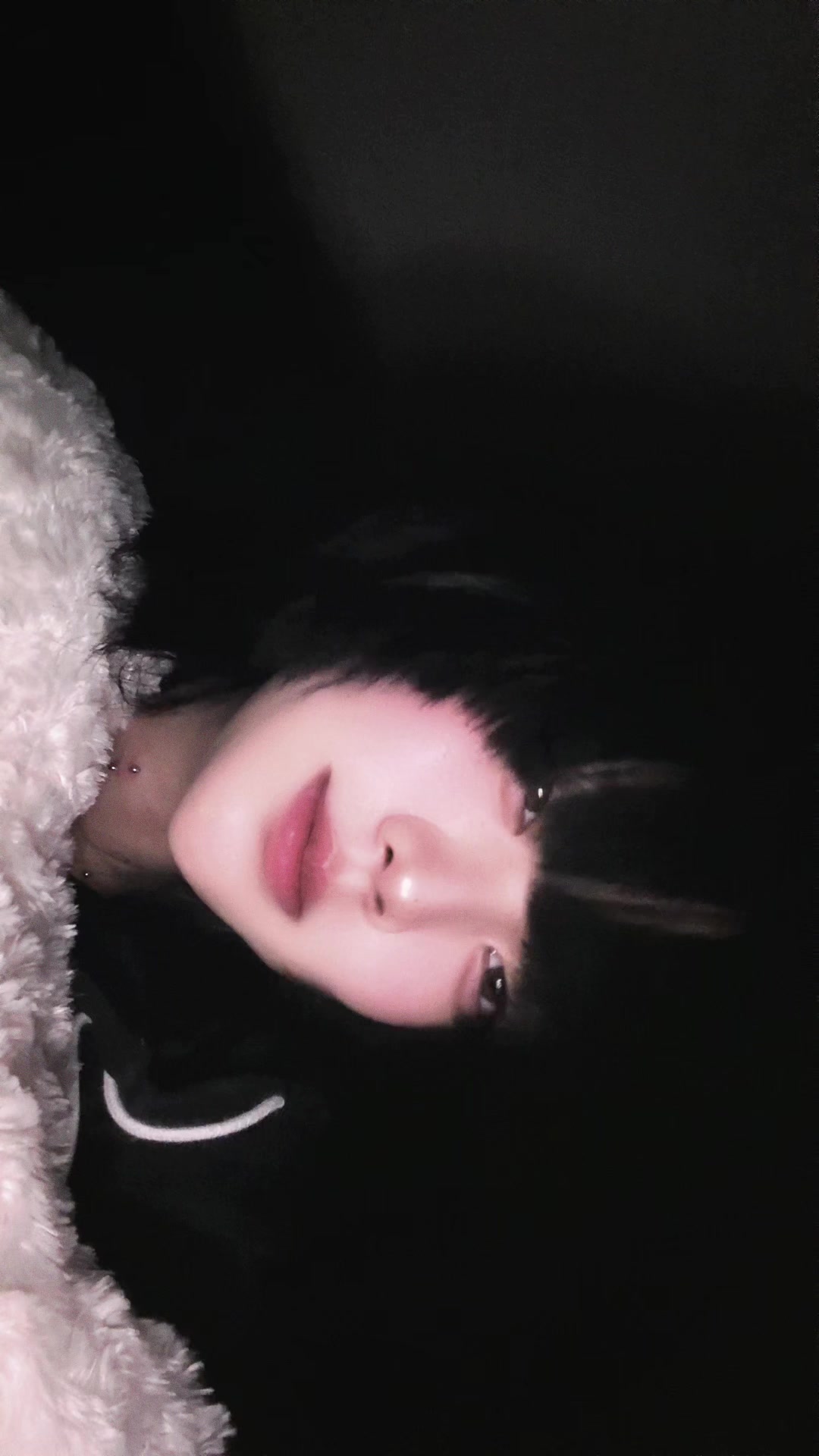 @クロ