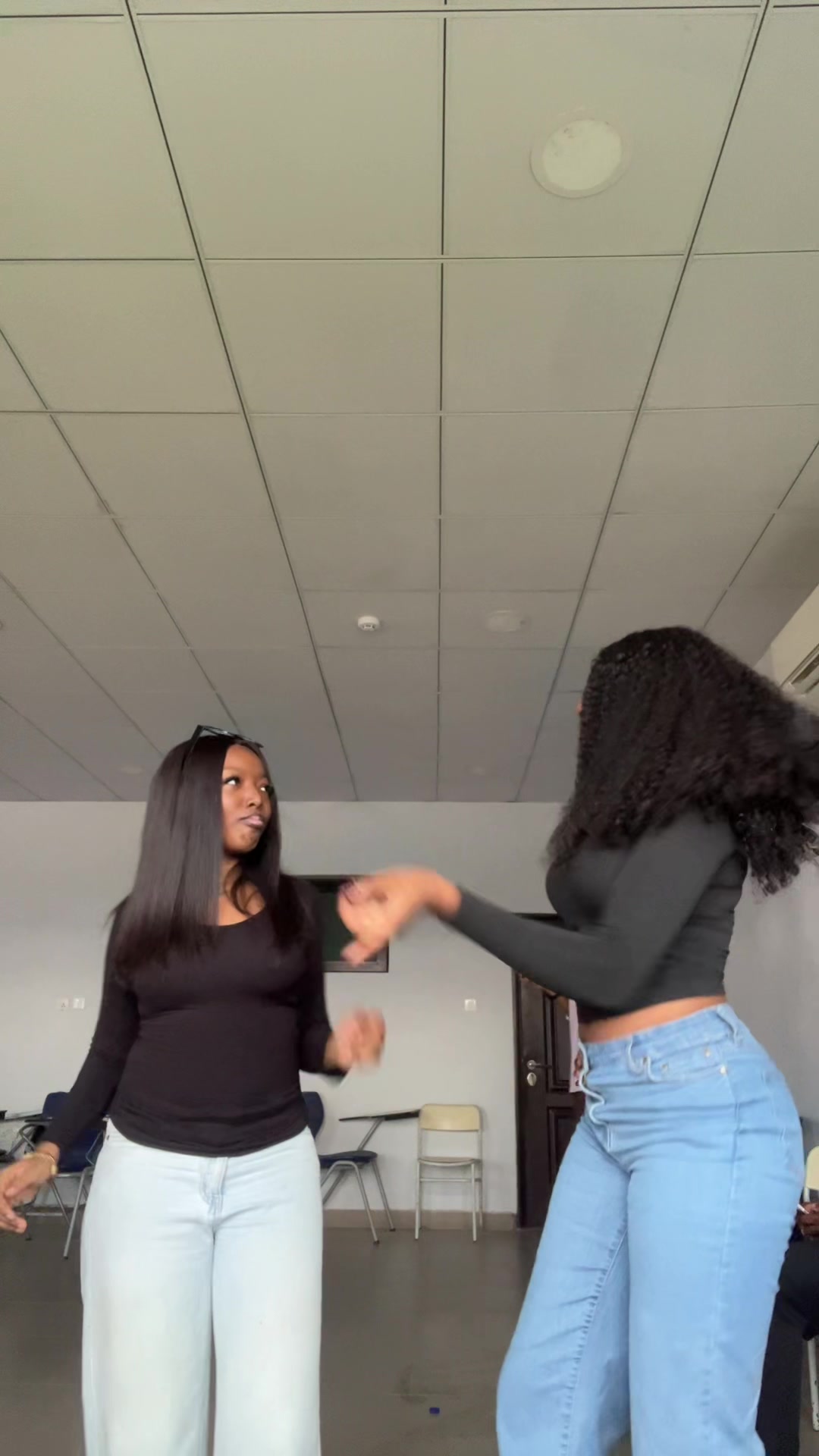 @sarahefere_