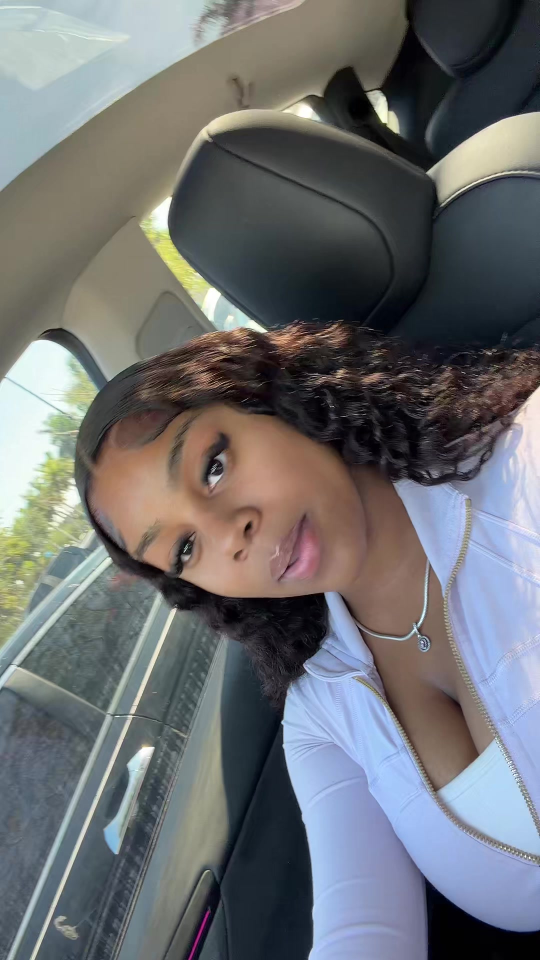 @Shanice ᥫ᭡