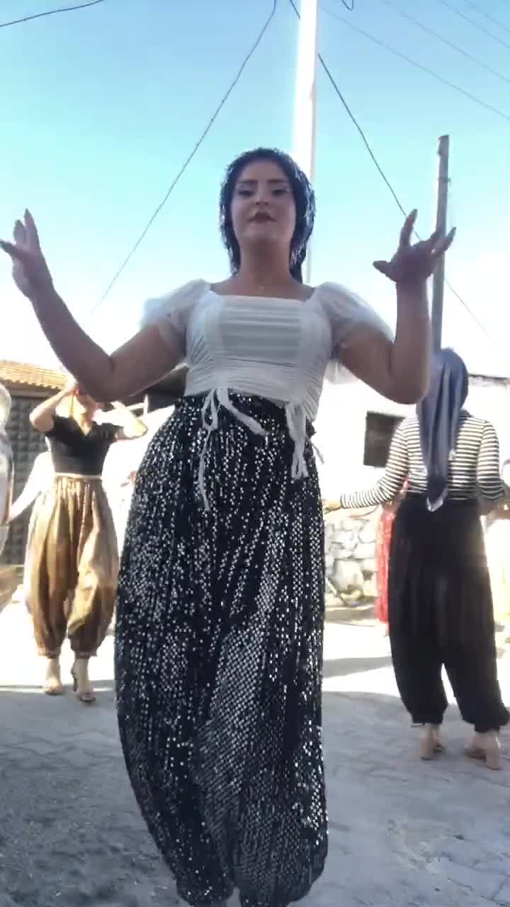 @Cansu Dinçer