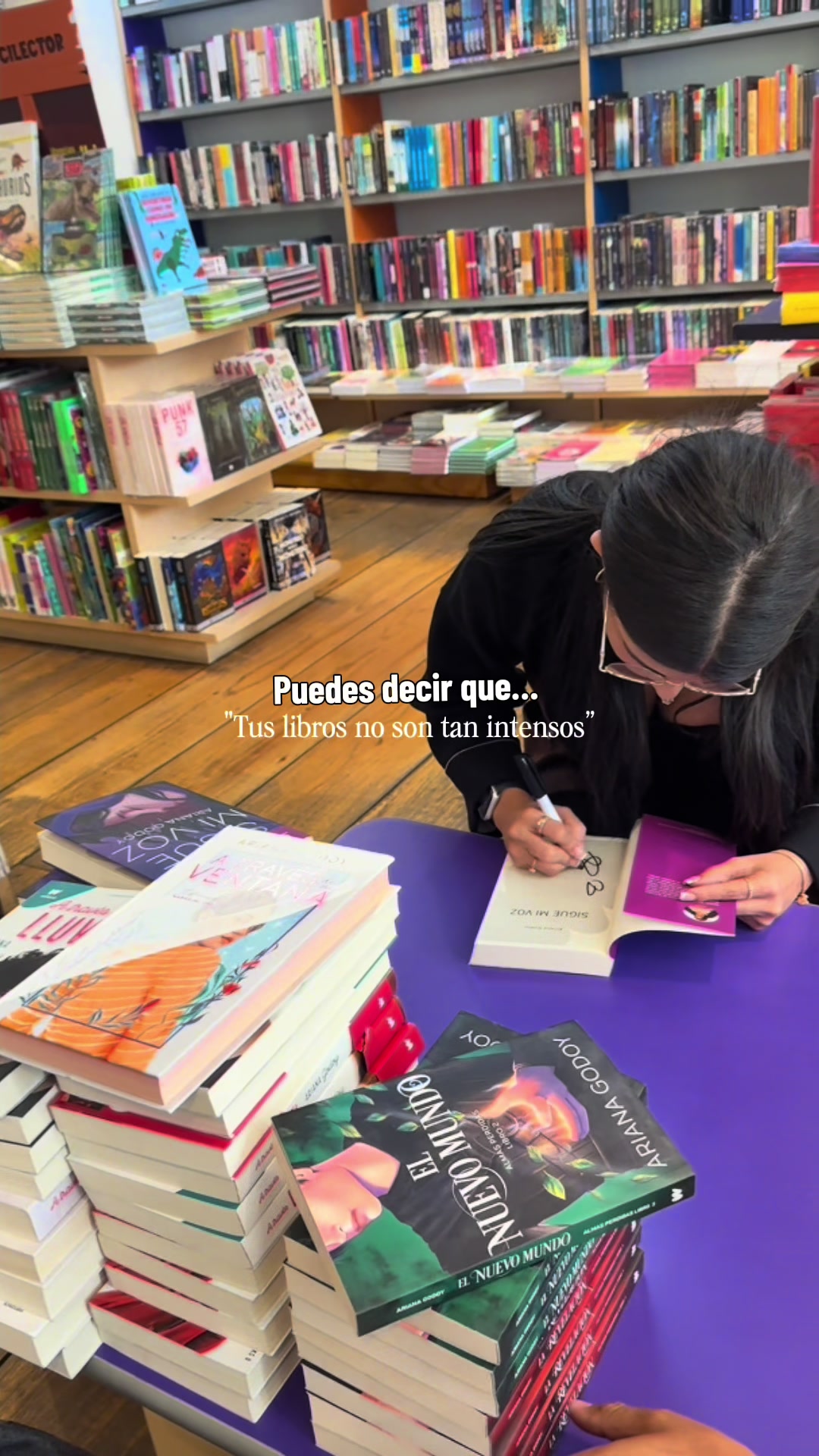 @Ariana Godoy 📚 Author