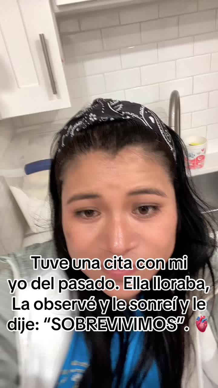 @Lupita 🎧🎵🍓