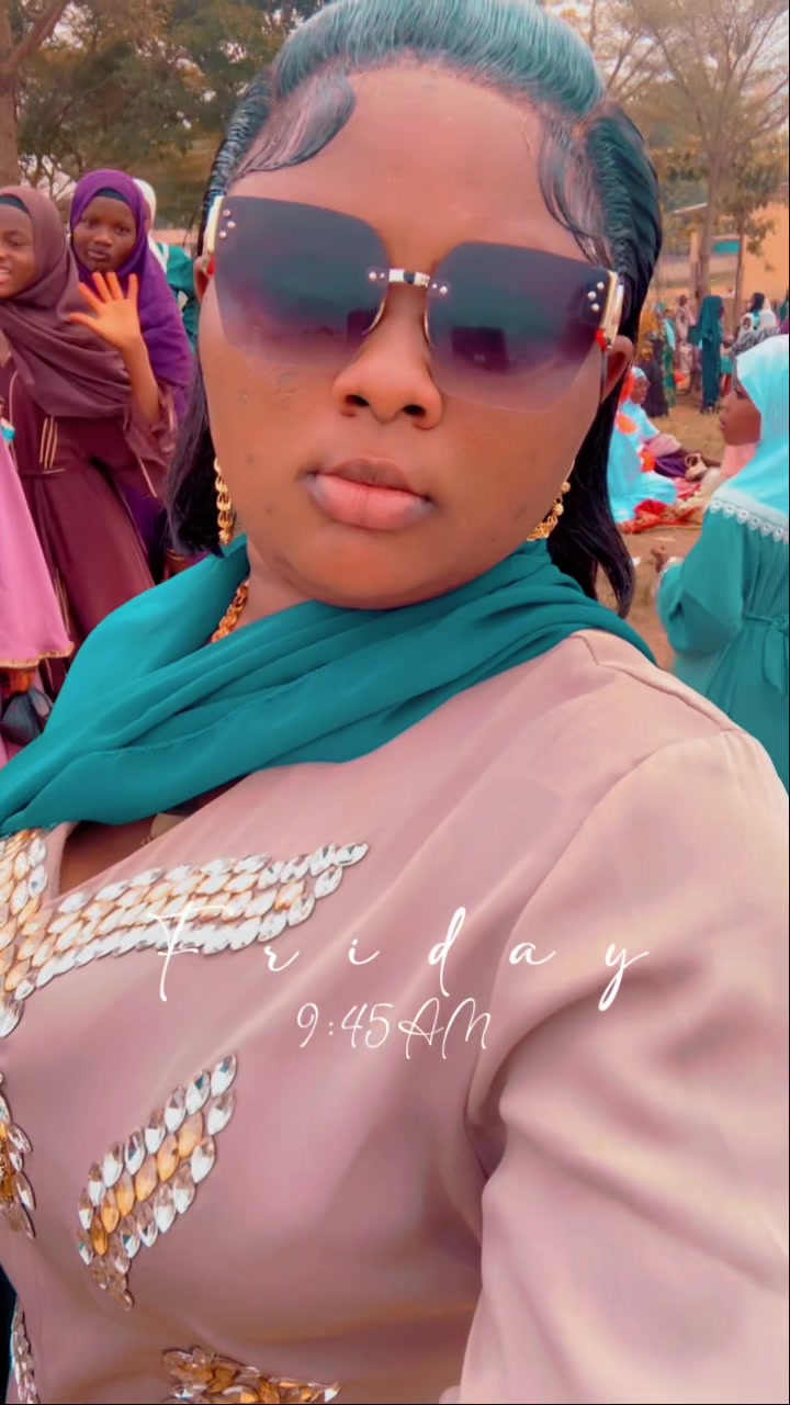 @Queen latifa 💕❤️🌹