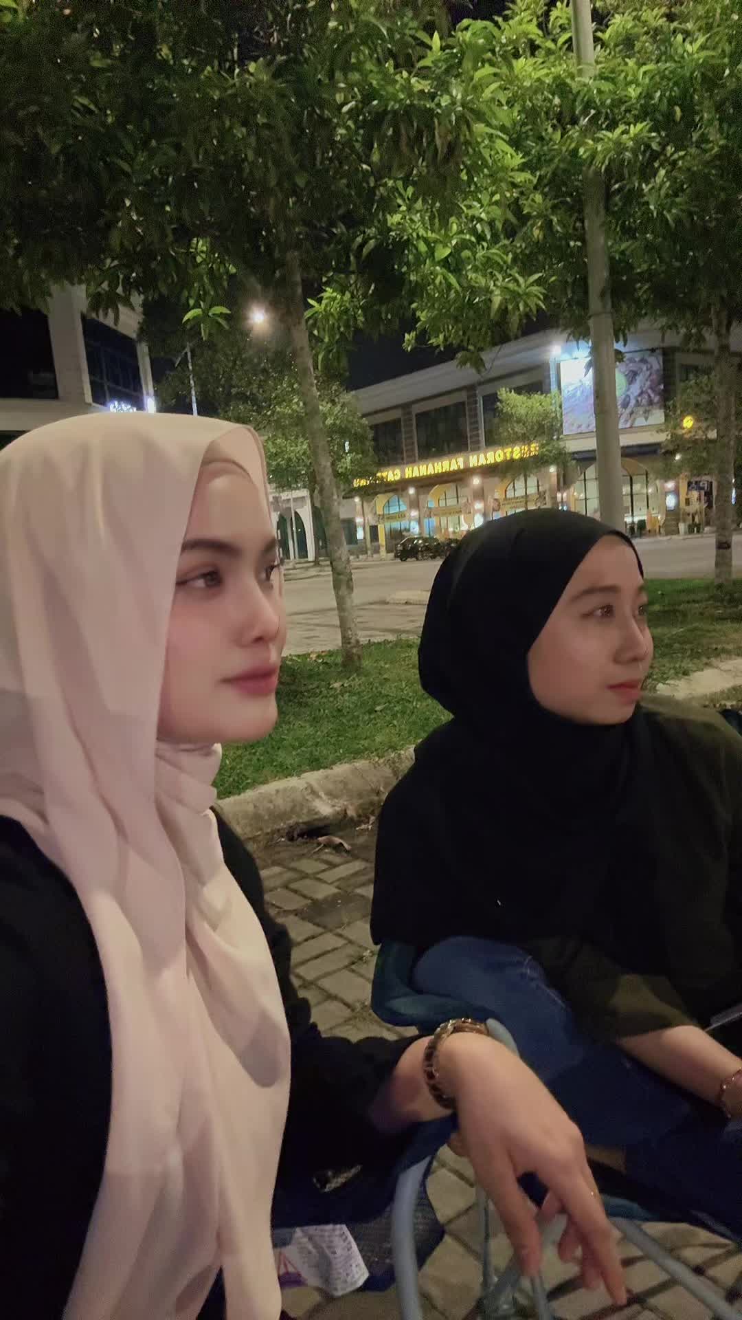 @lenashaharizal