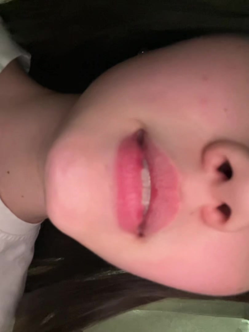 @palevaa_