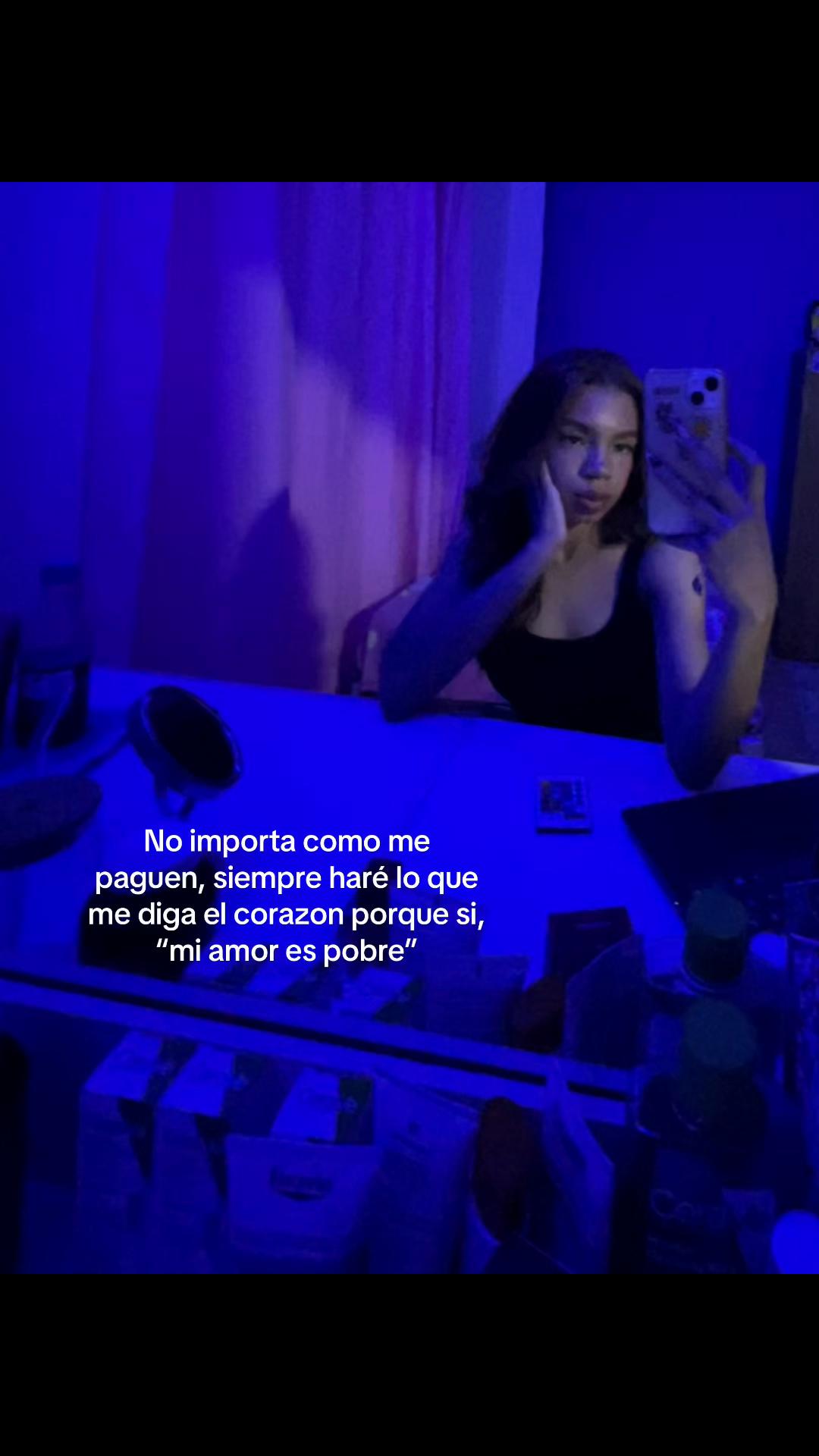 @🦋