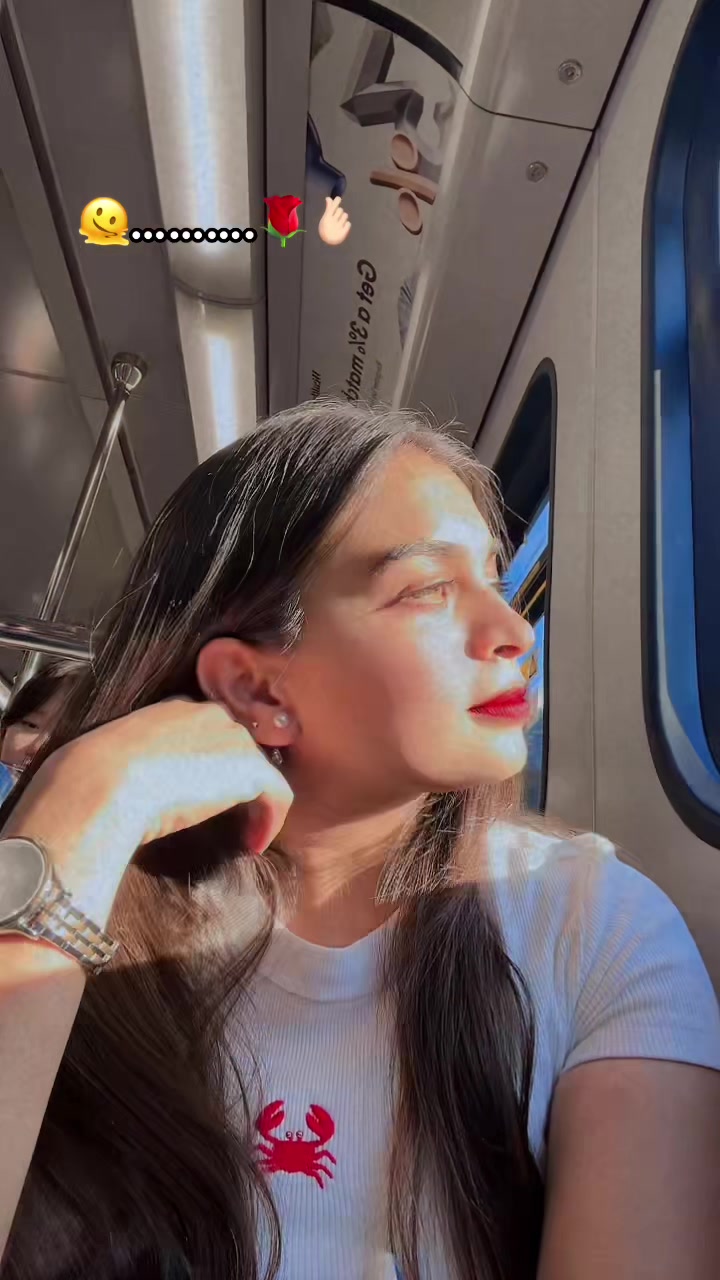 @komal_khaira97
