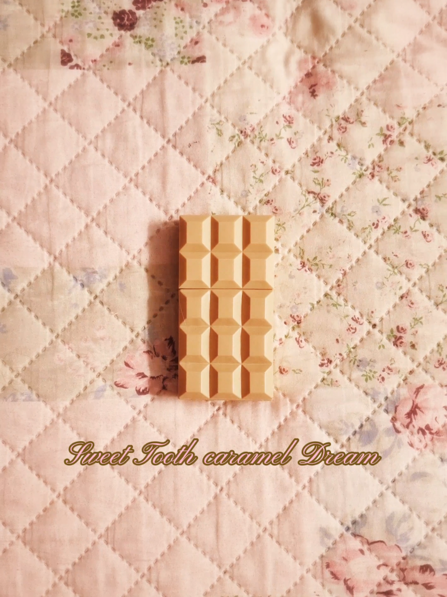 @𝄞𐙚dollzlololita｡⋆୨୧˚