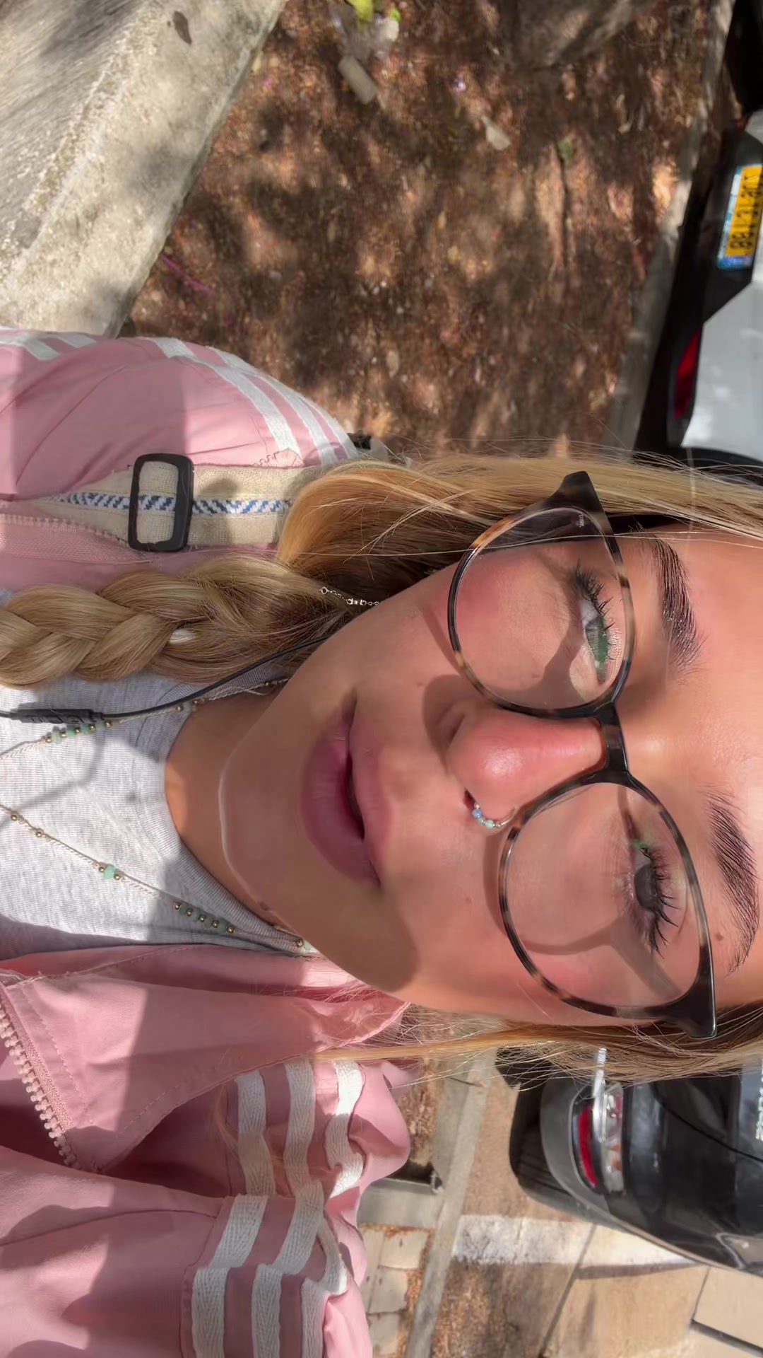 @Eliana