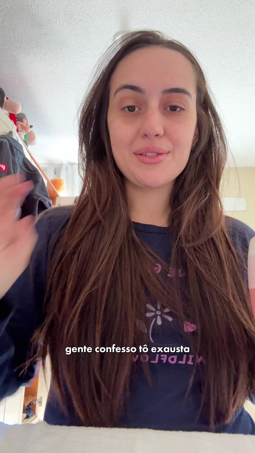 @LARA MELLO