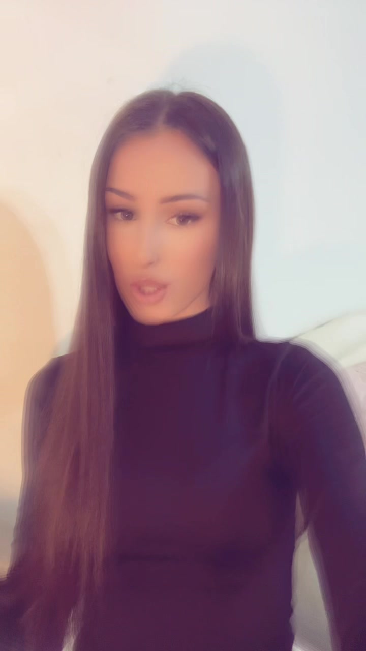 @👑