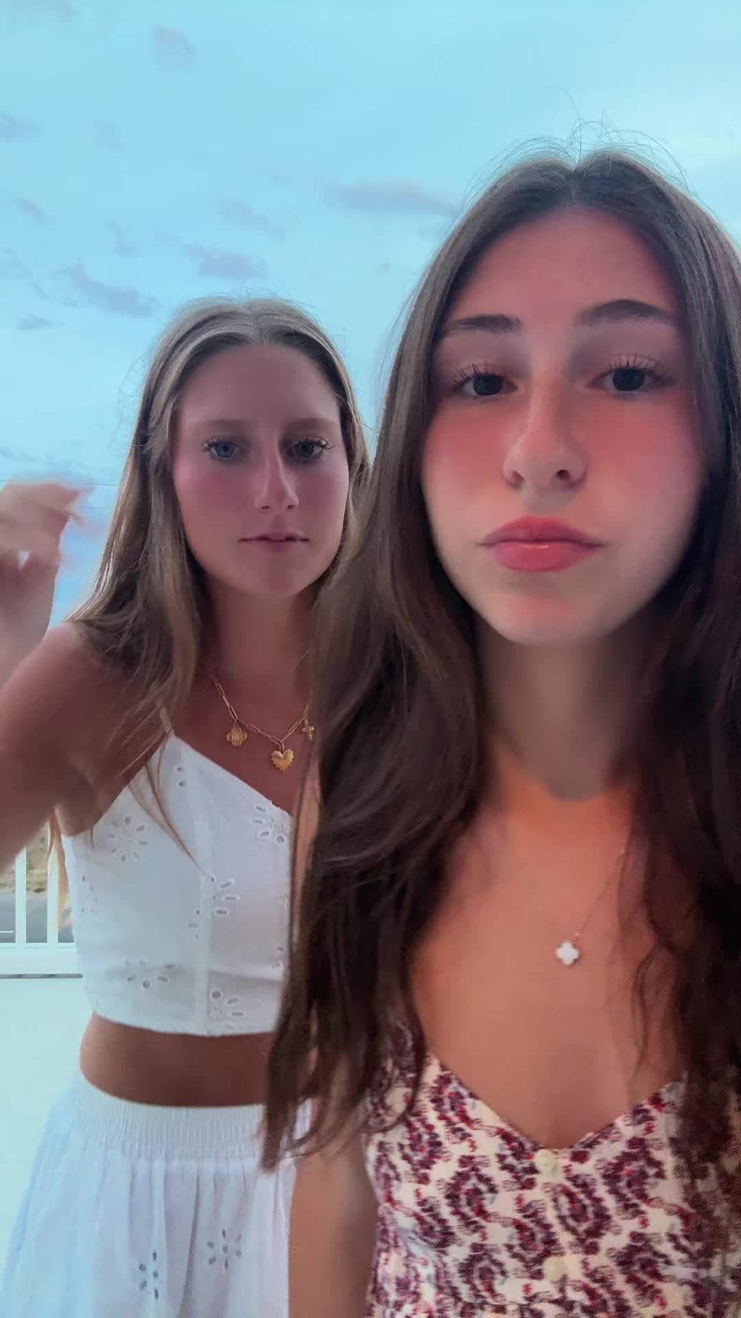 @ARI CoHen