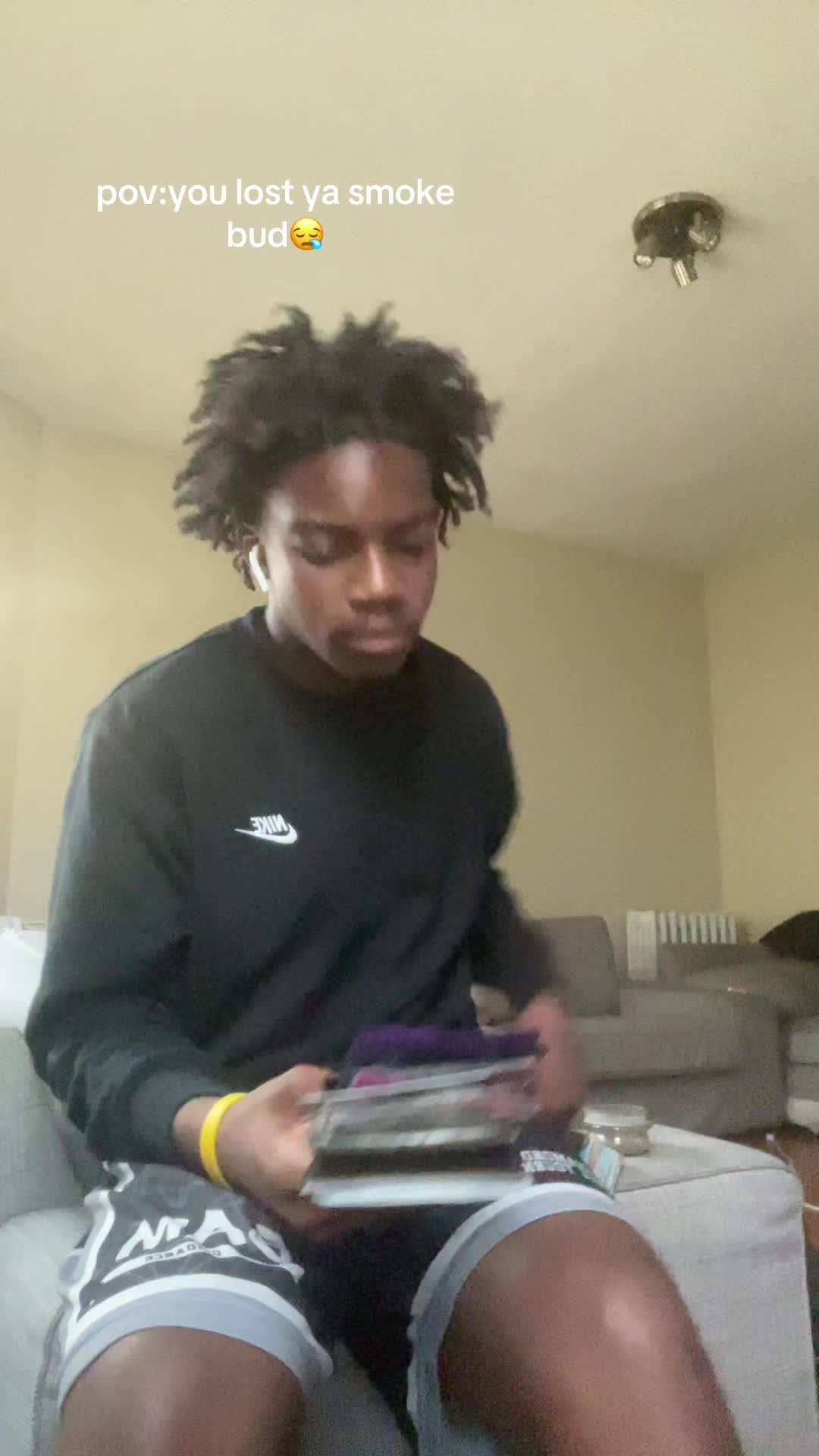@konweknowyaa