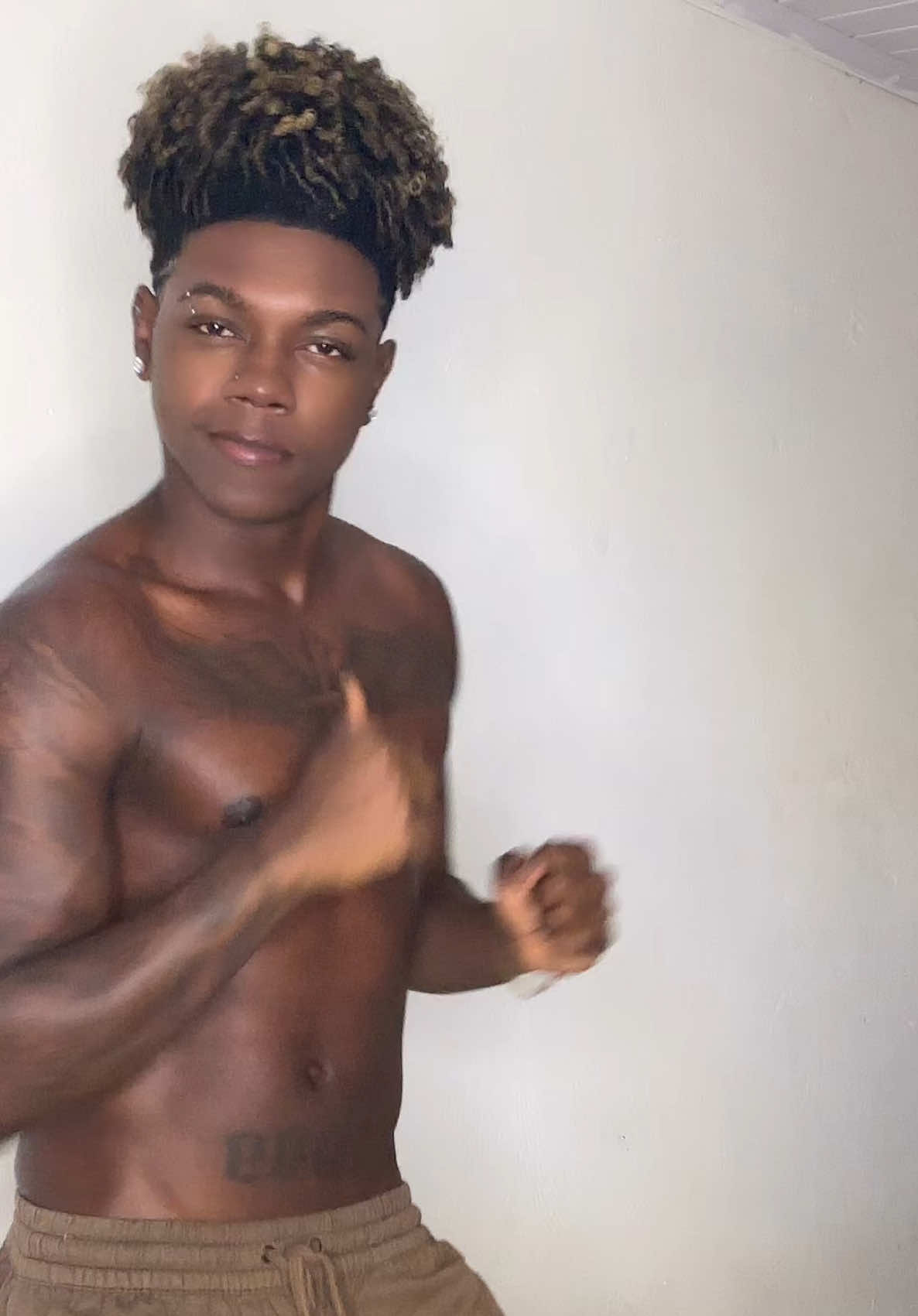 @Vitor santos