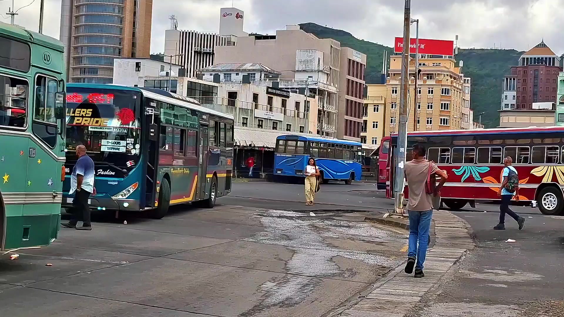 @MAURITIAN_BUS_LOVERS_II