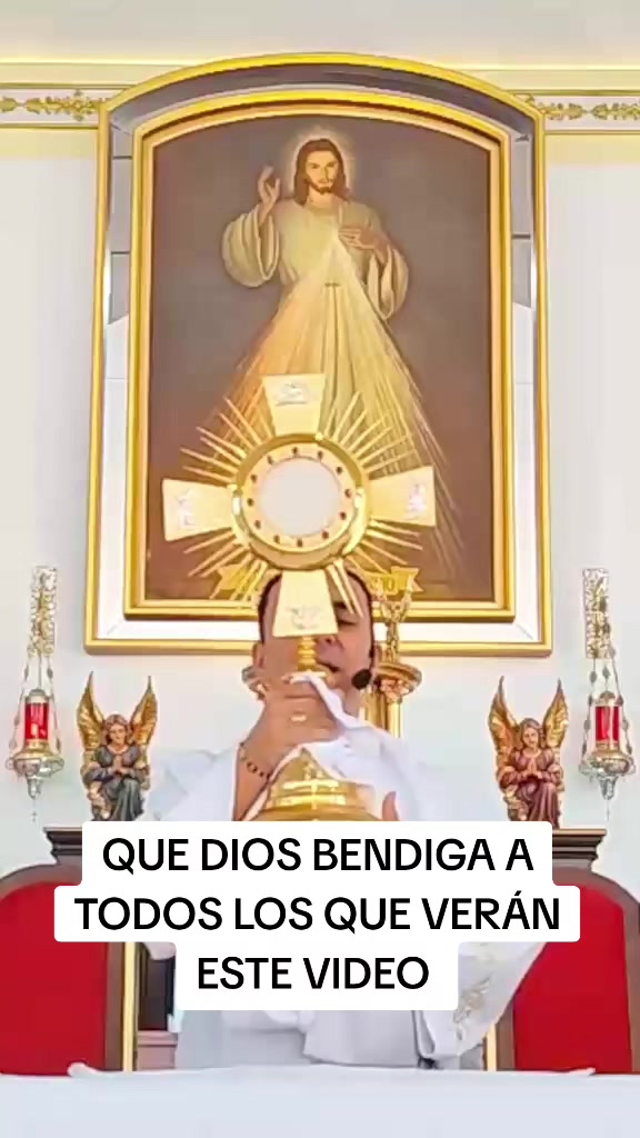 @Padre Hector Mario Salazar
