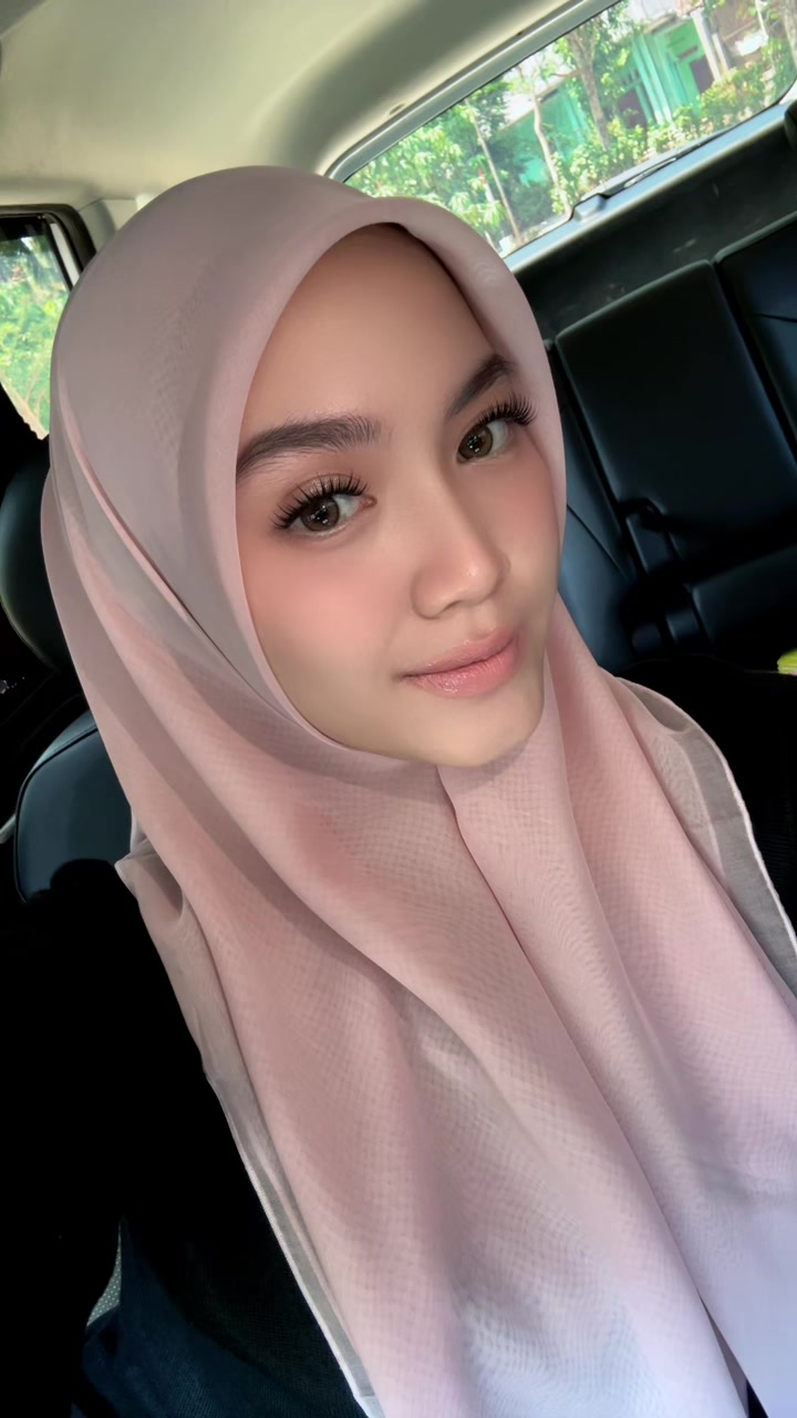 @Aurelianaaa