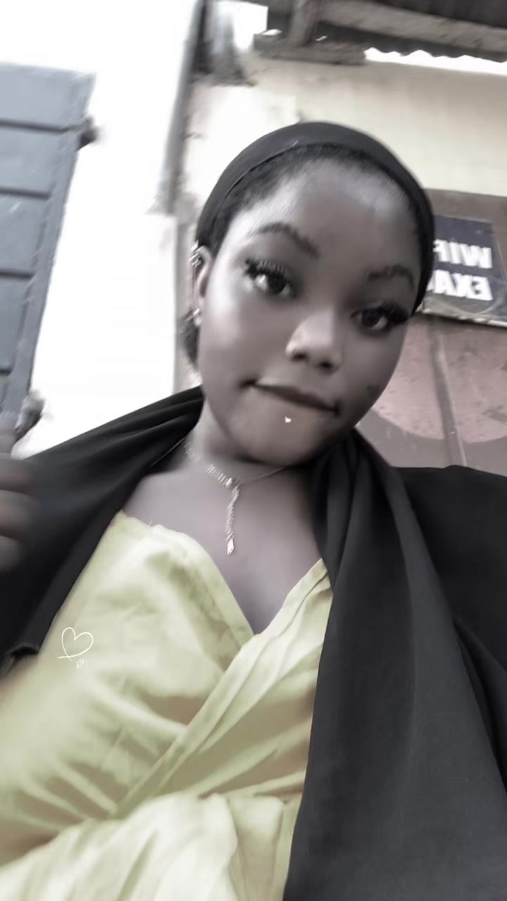 @Faouzia