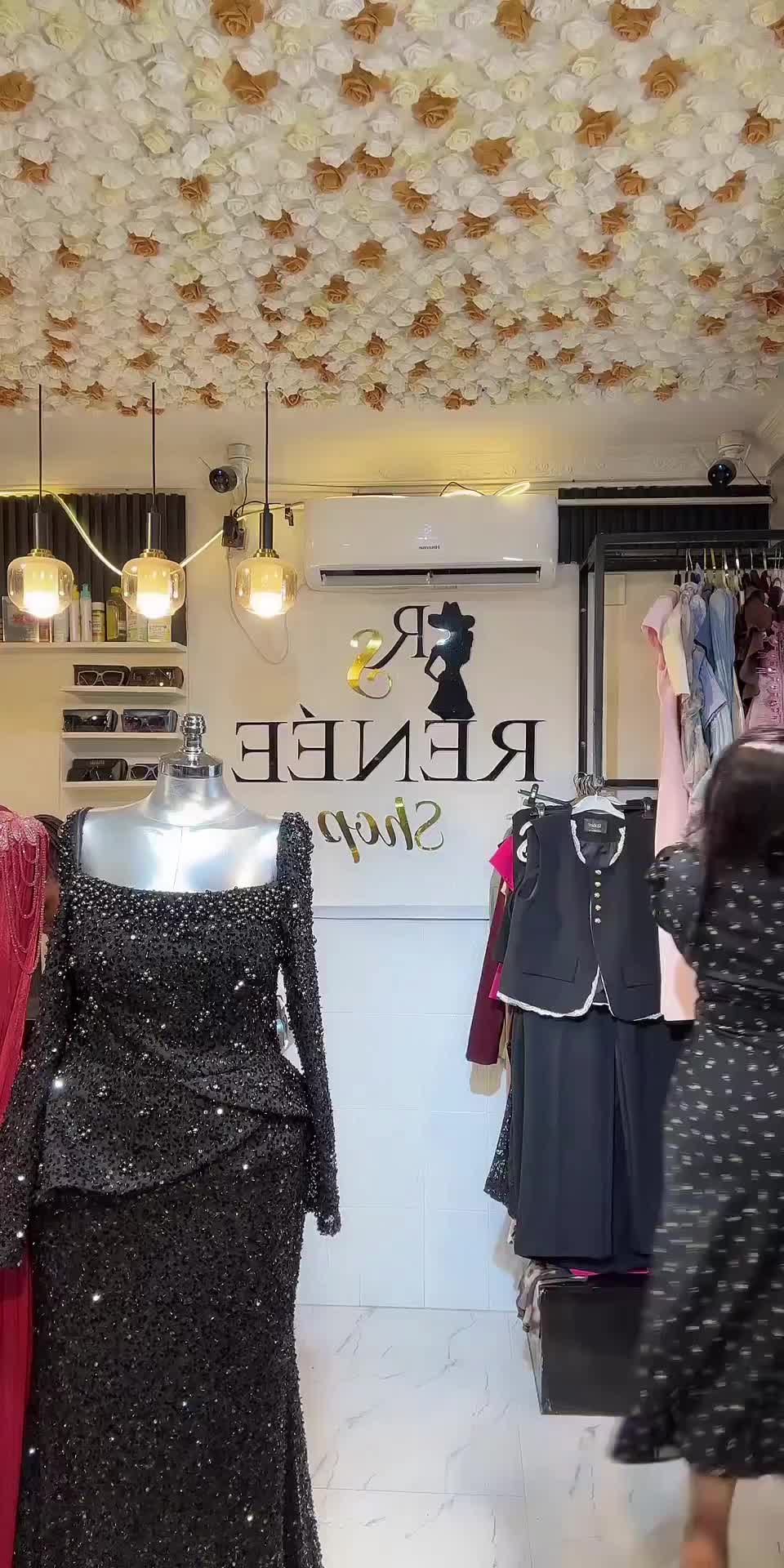 @Ren&eacute;e Shop