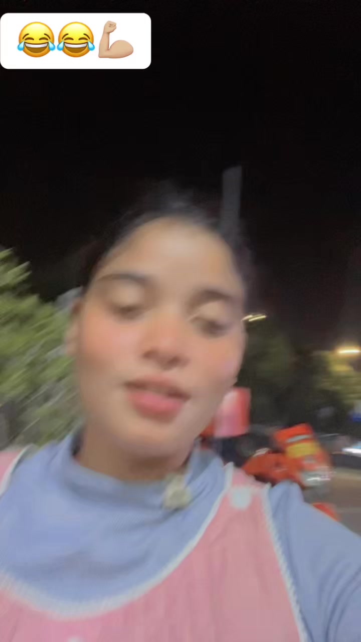 @(Nishubattra) world queen 👸