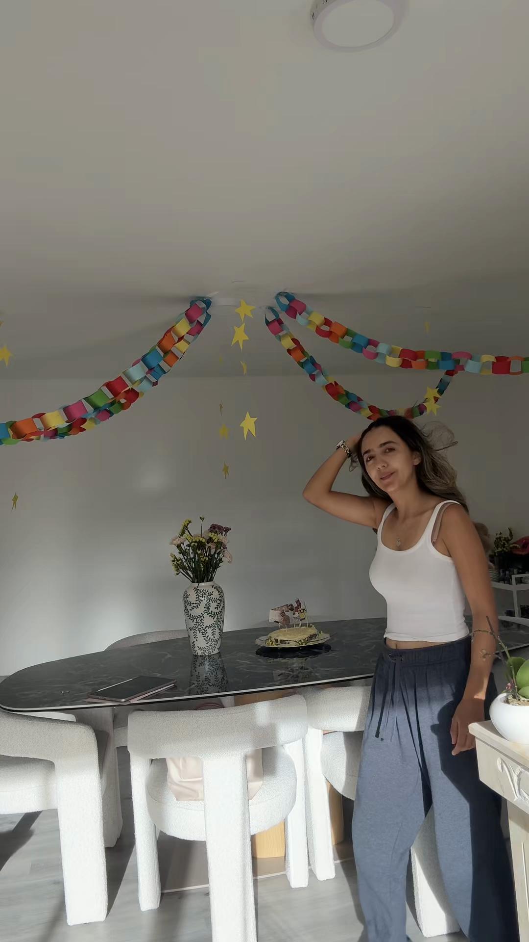 @Laura • laamateur