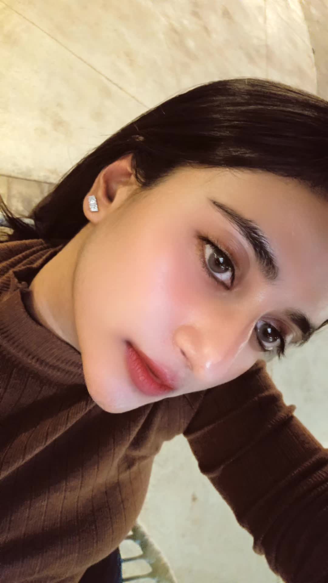 @Nona_