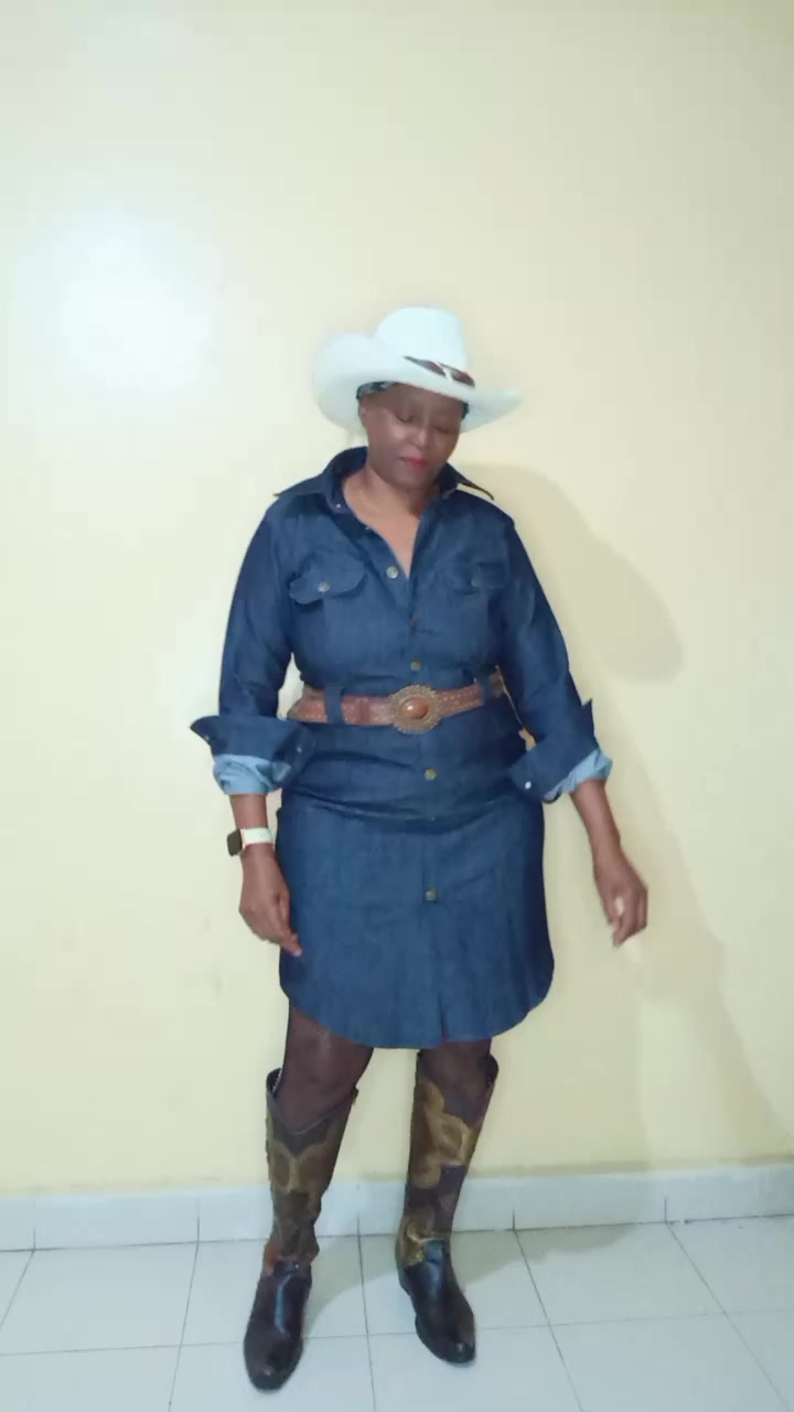 @Dancing cowgal 001