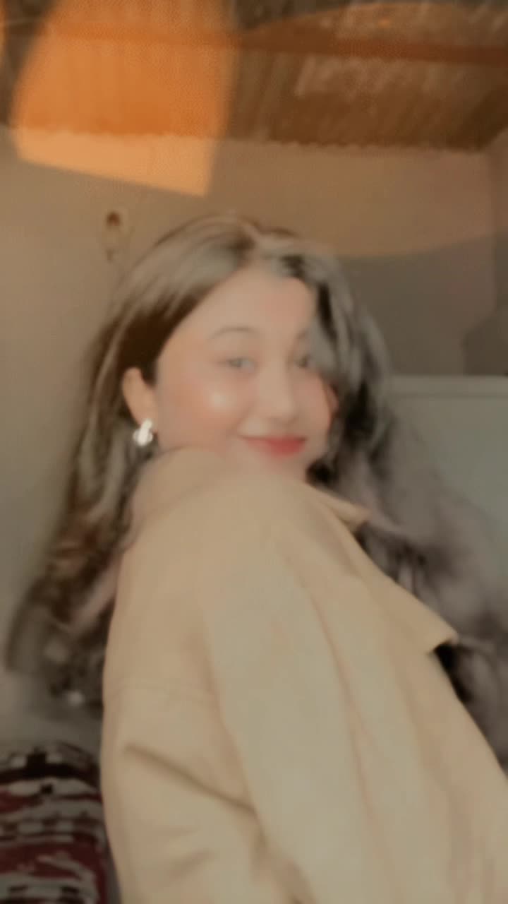@queenlakshmii_17