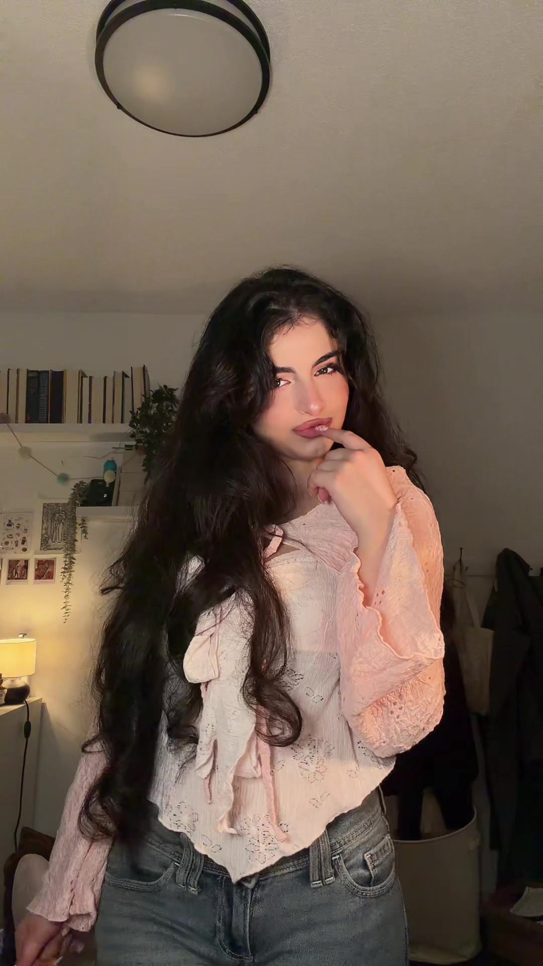 @Hus_77